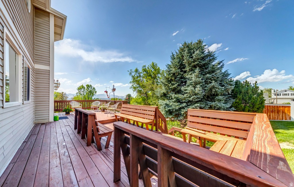 EASTRIDGE V - Residential