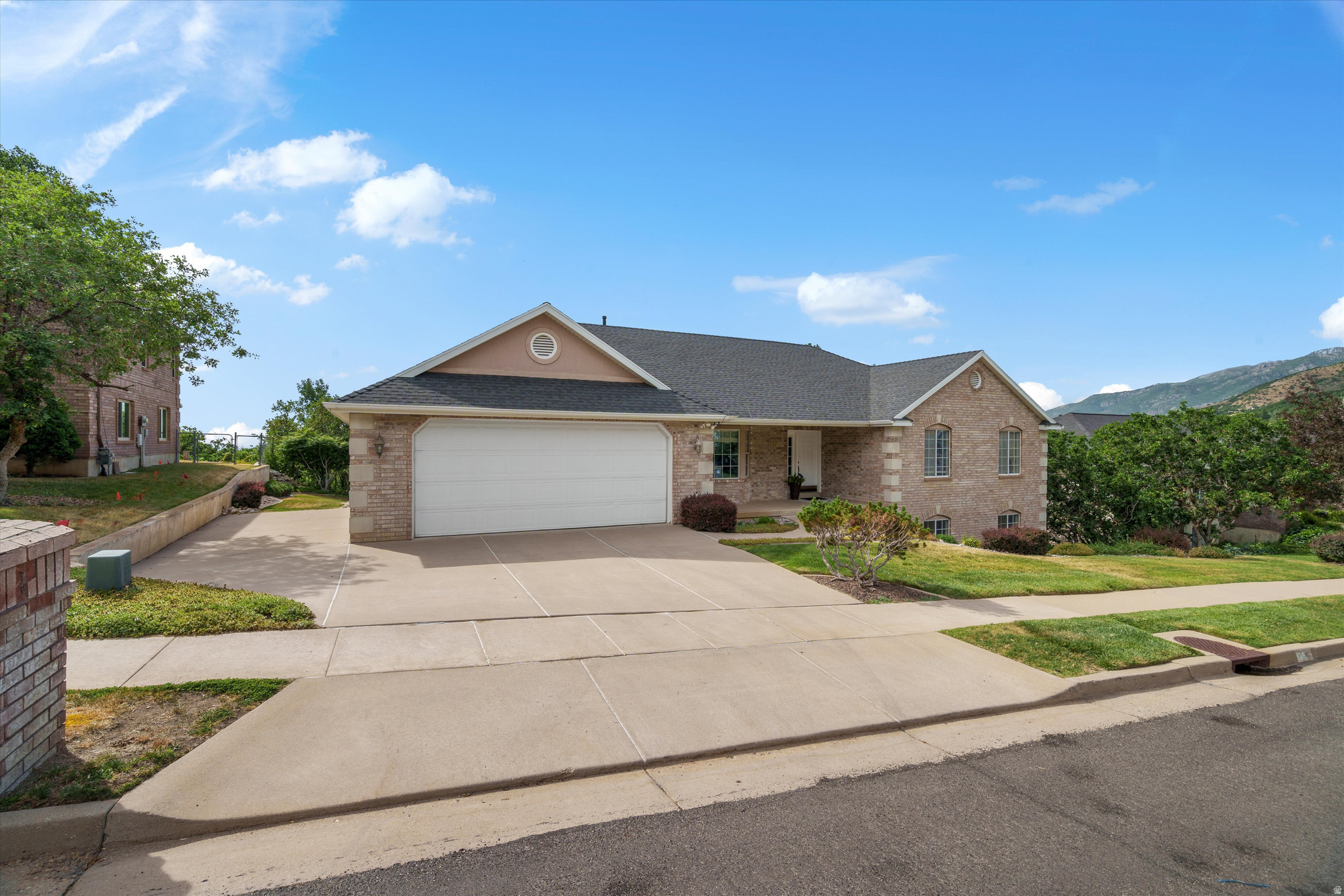 SNOW CANYON - Residential