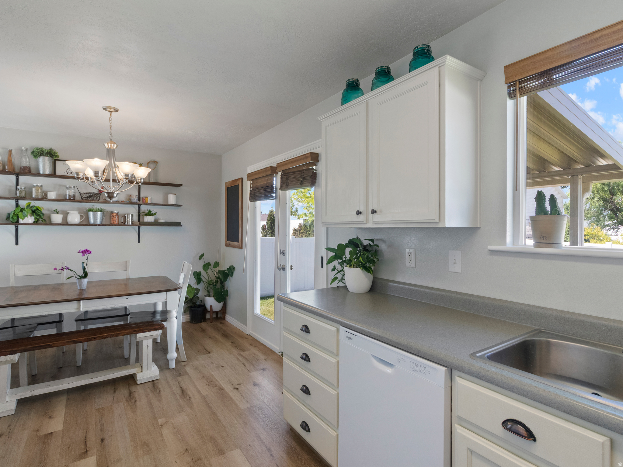 MEADOW CREEK VILLAGE - Residential