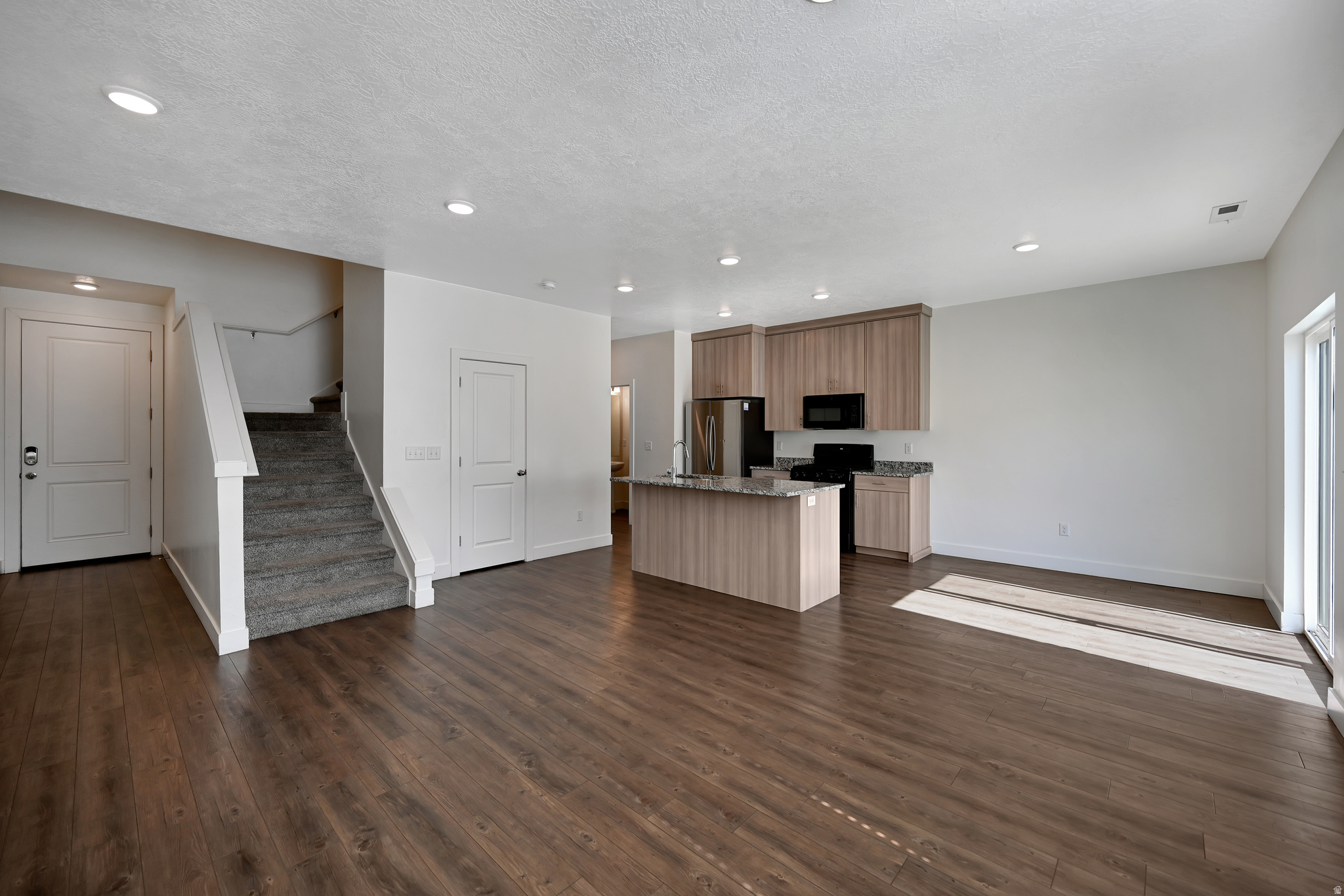 PROVIDENCE GATEWAY S - Residential