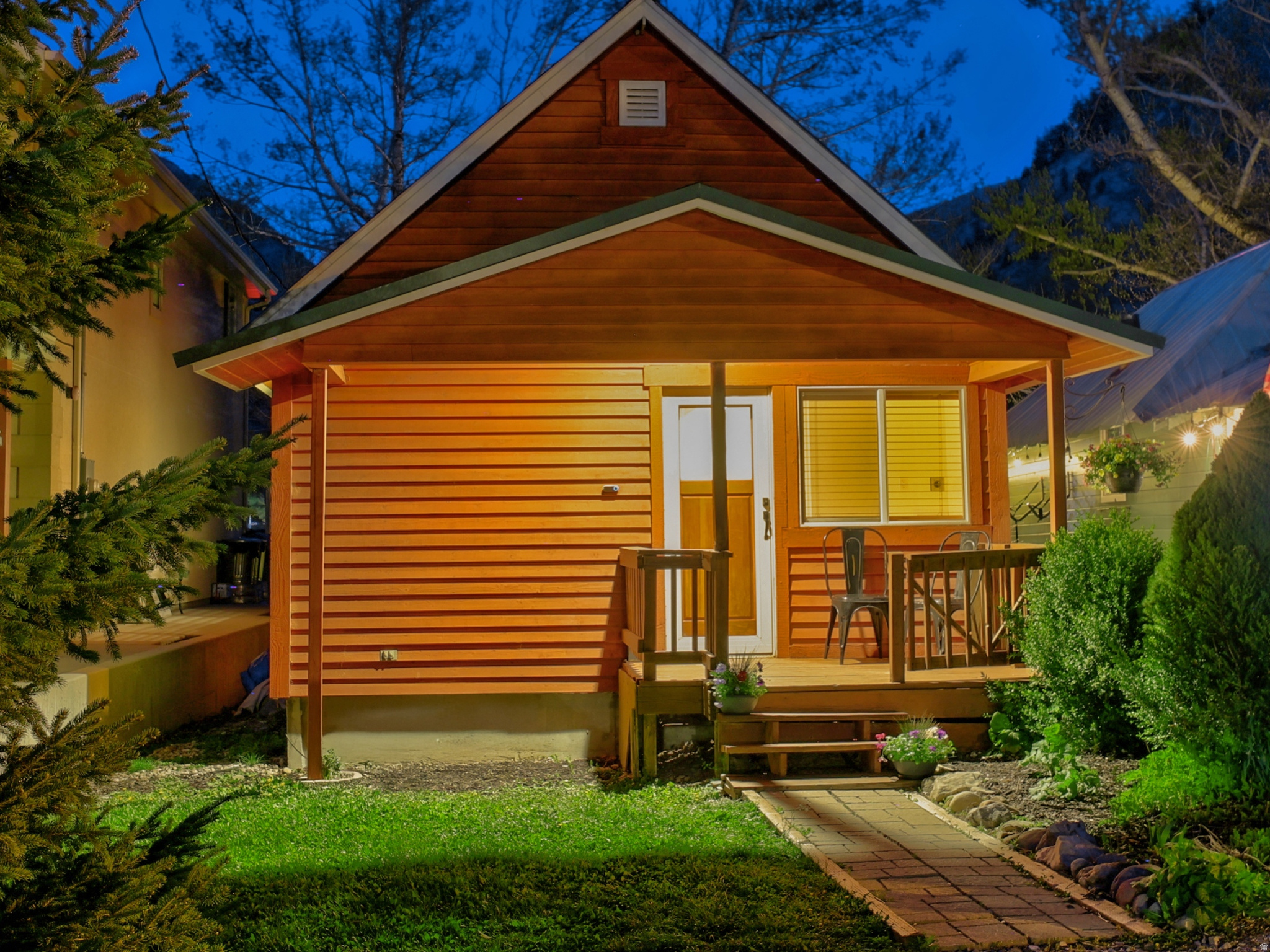 VIVIAN PARK - Residential