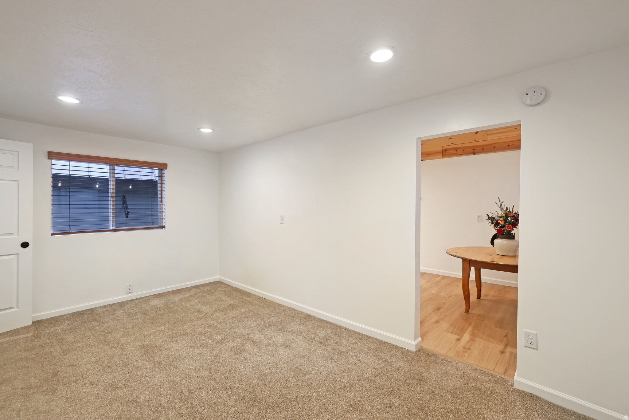 VIVIAN PARK - Residential