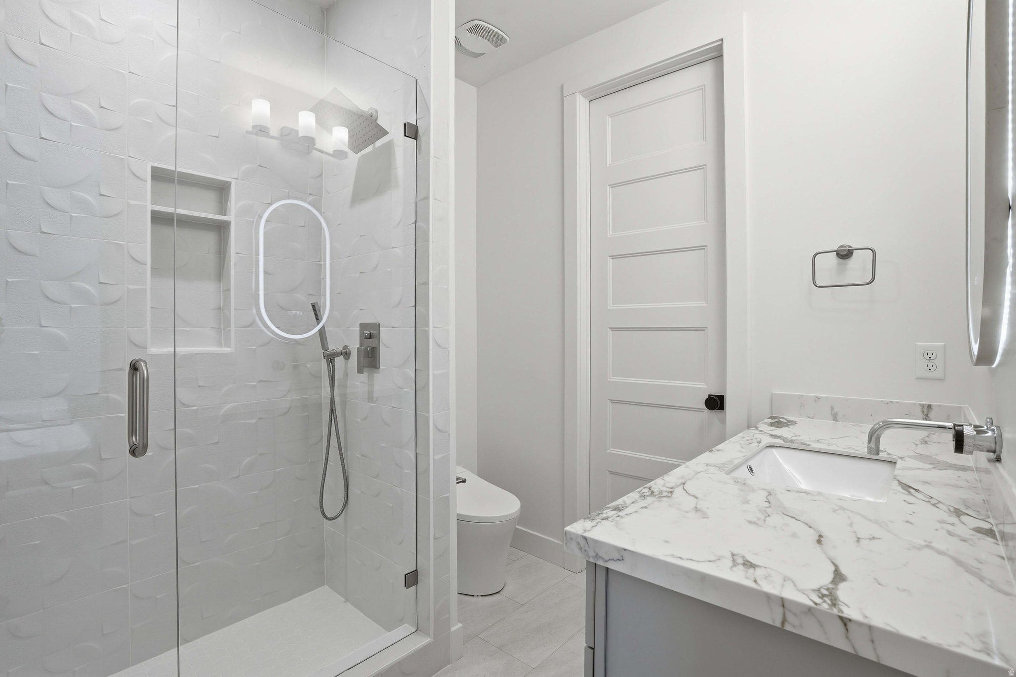 CLOVER RIDGE - Residential