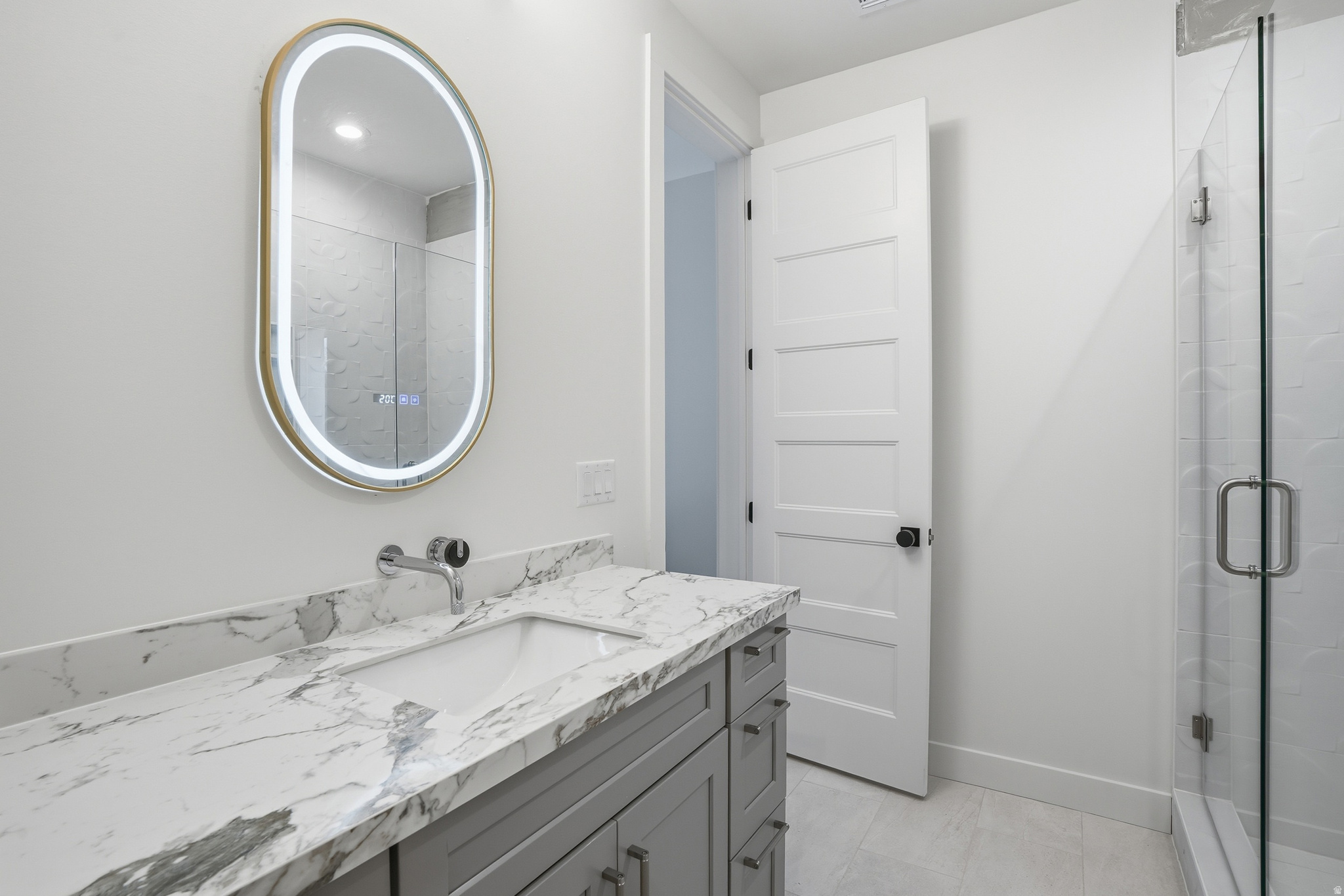 CLOVER RIDGE - Residential