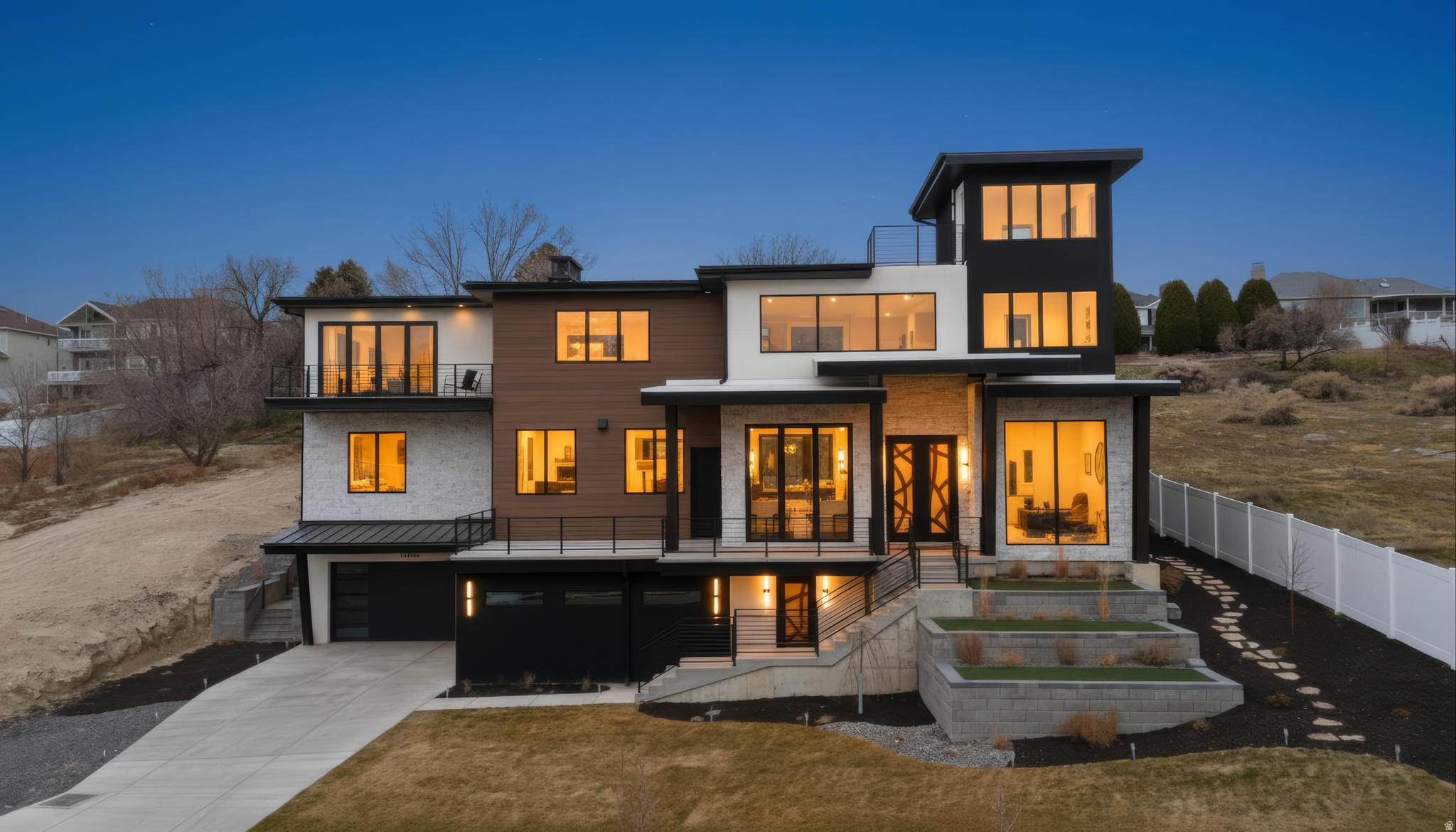 CLOVER RIDGE - Residential