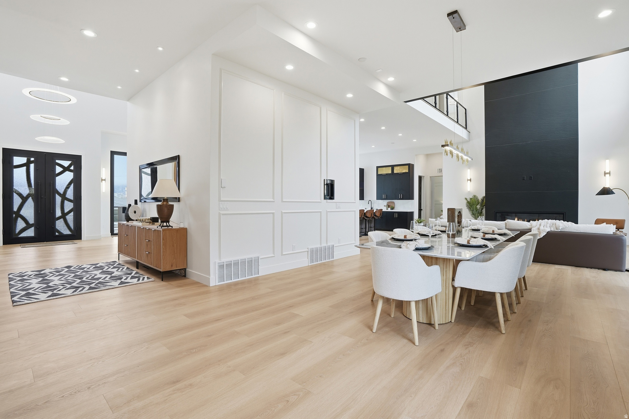CLOVER RIDGE - Residential
