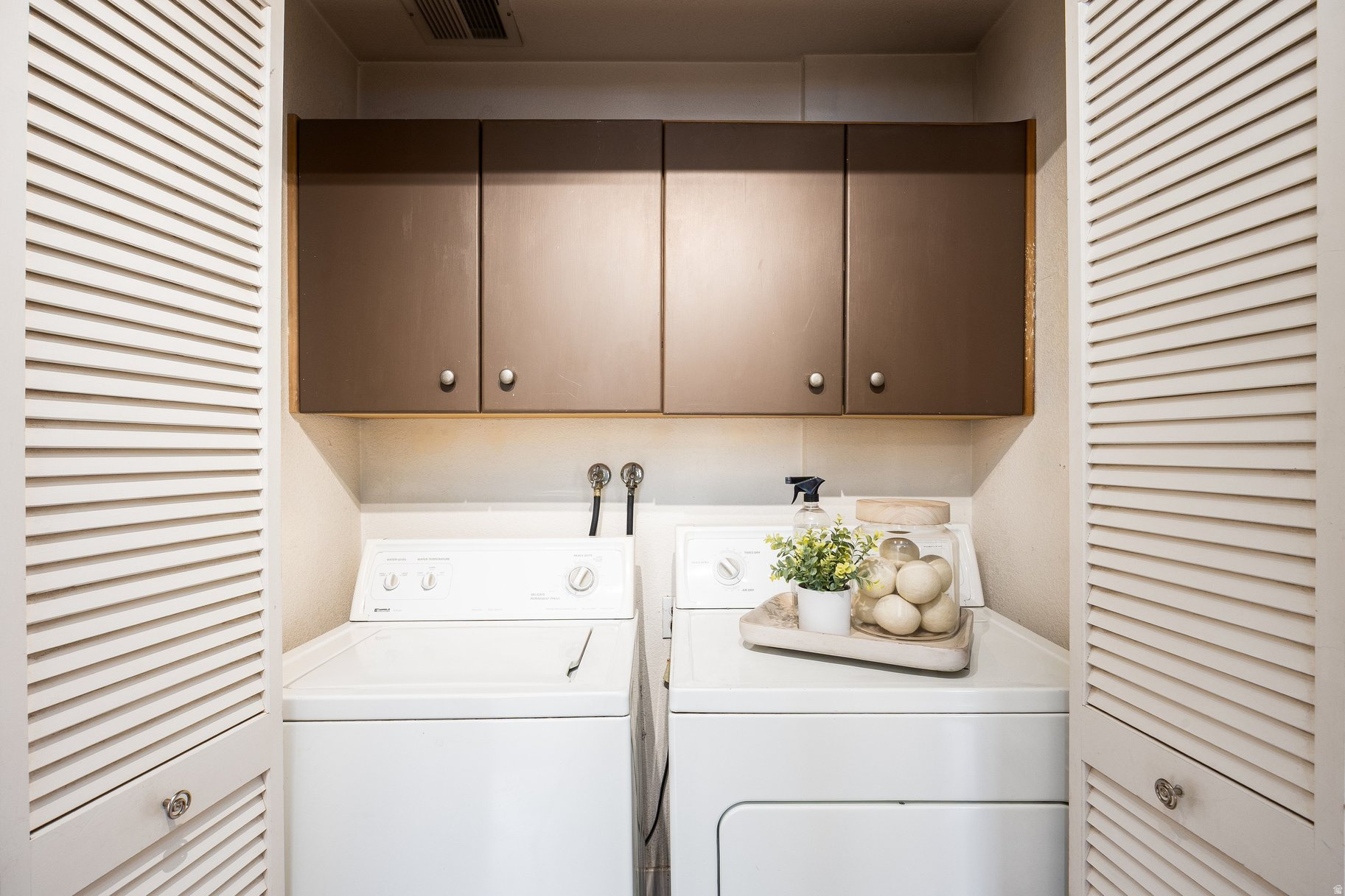 PINEBROOK POINTE CONDOMINIUMS - Residential