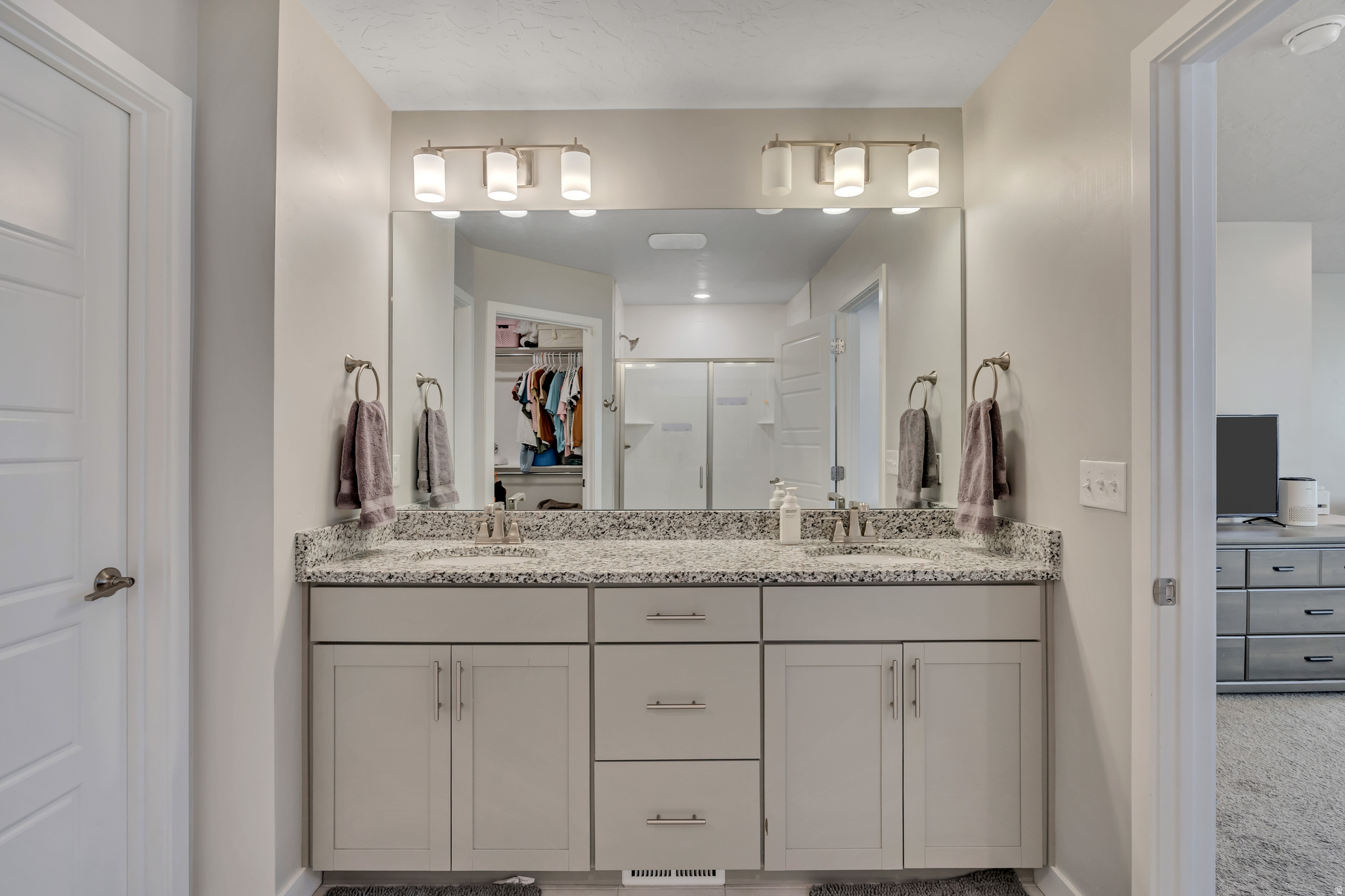 HOLBROOK FARMS - Residential