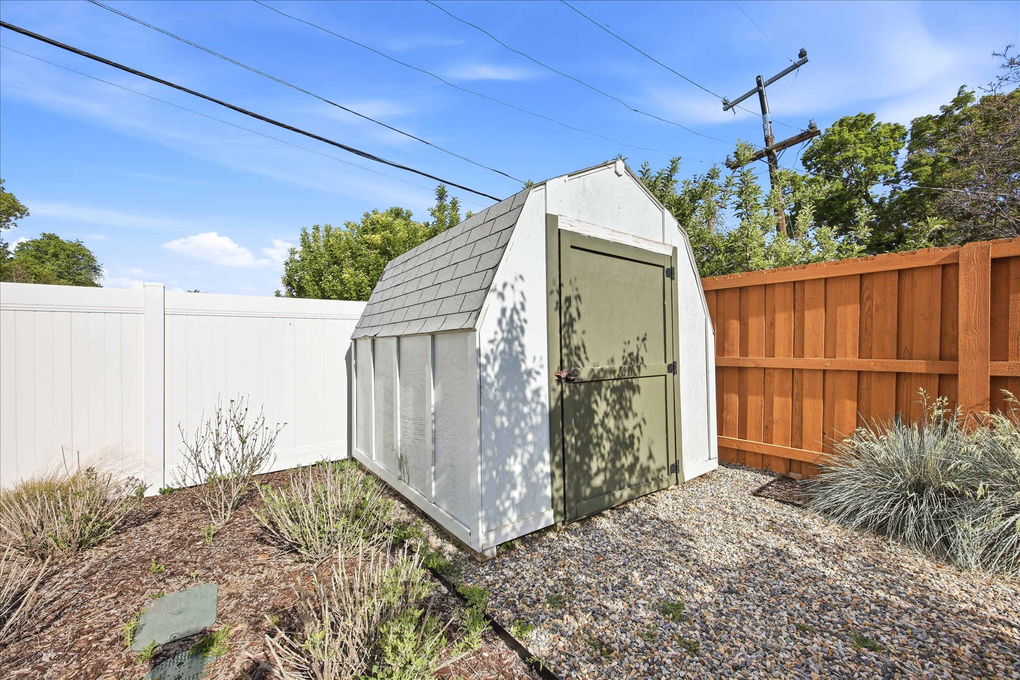 SUNSHINE ACRES - Residential