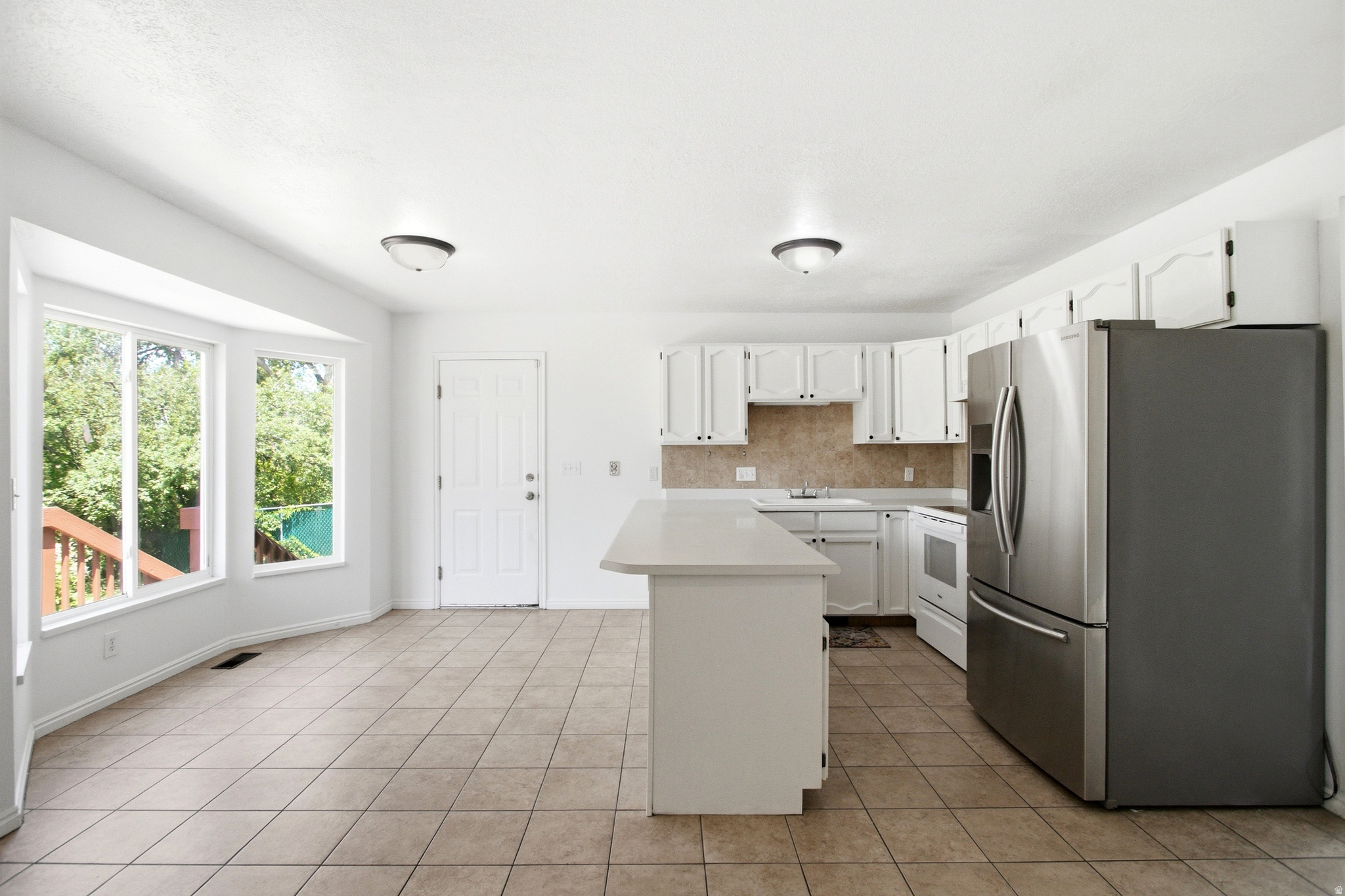 SNARR ESTATES - Residential