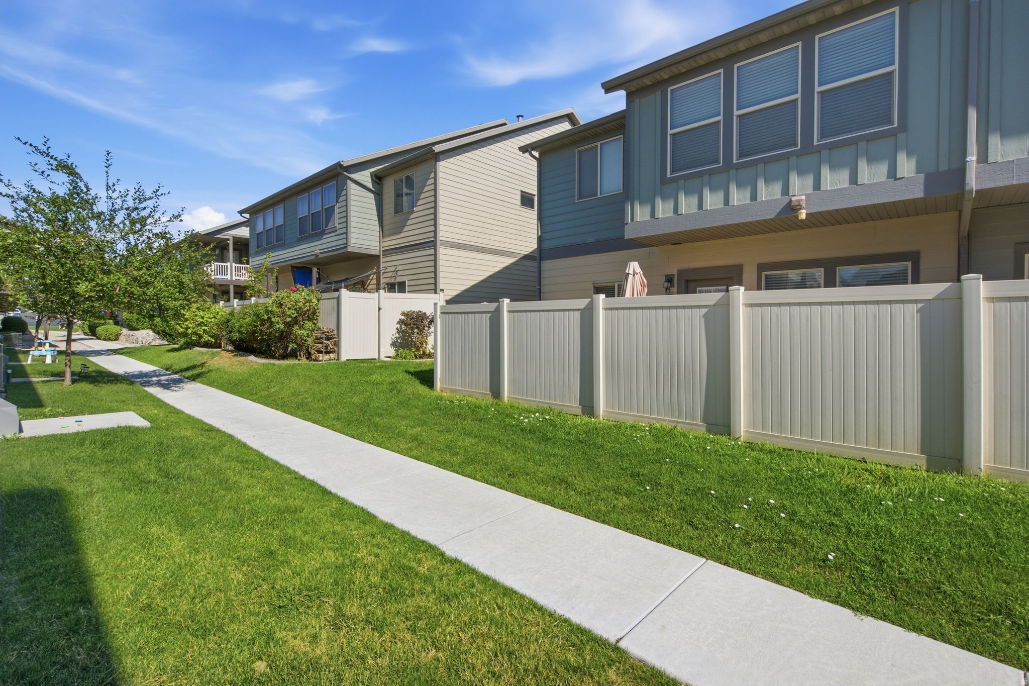RIVER BEND CONDO - Residential