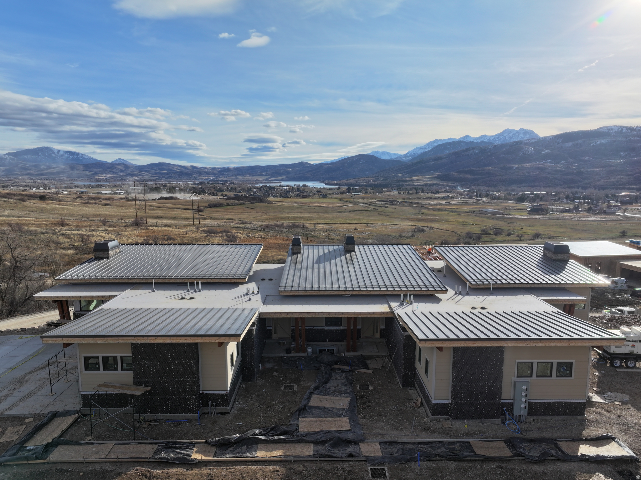 THE RIDGE TOWNHOMES - Residential
