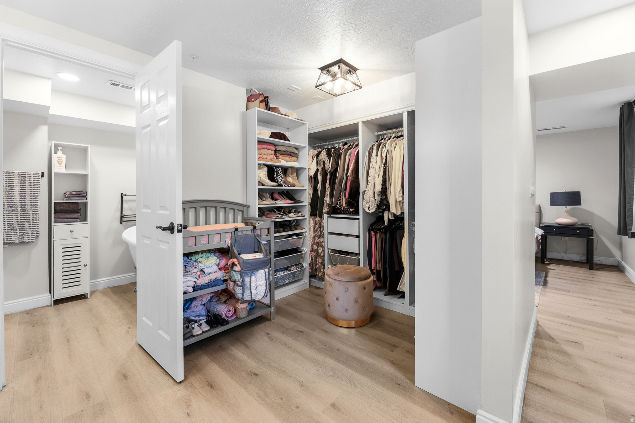 WHITE CITY NO 1 - Residential
