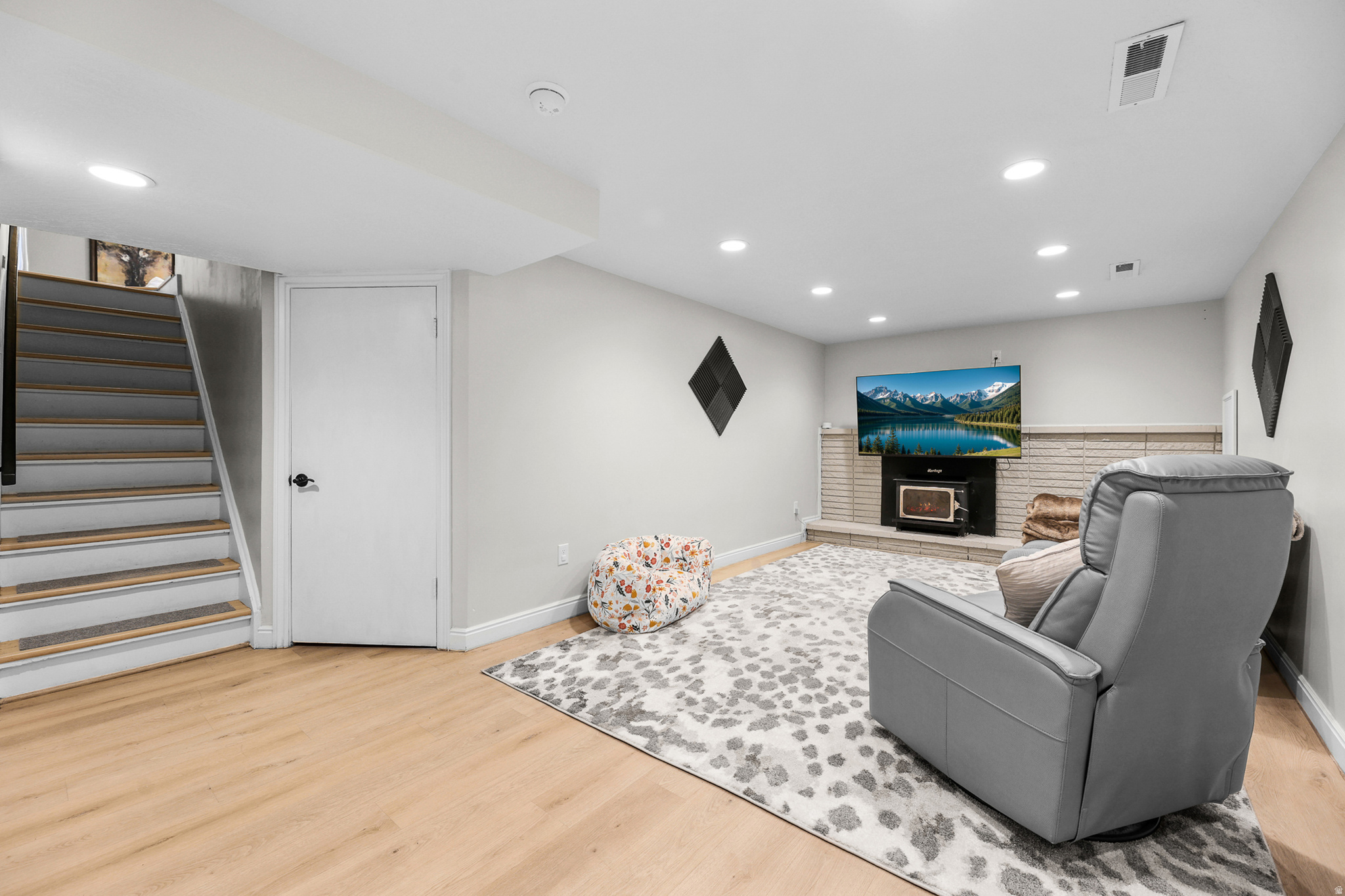 WHITE CITY NO 1 - Residential