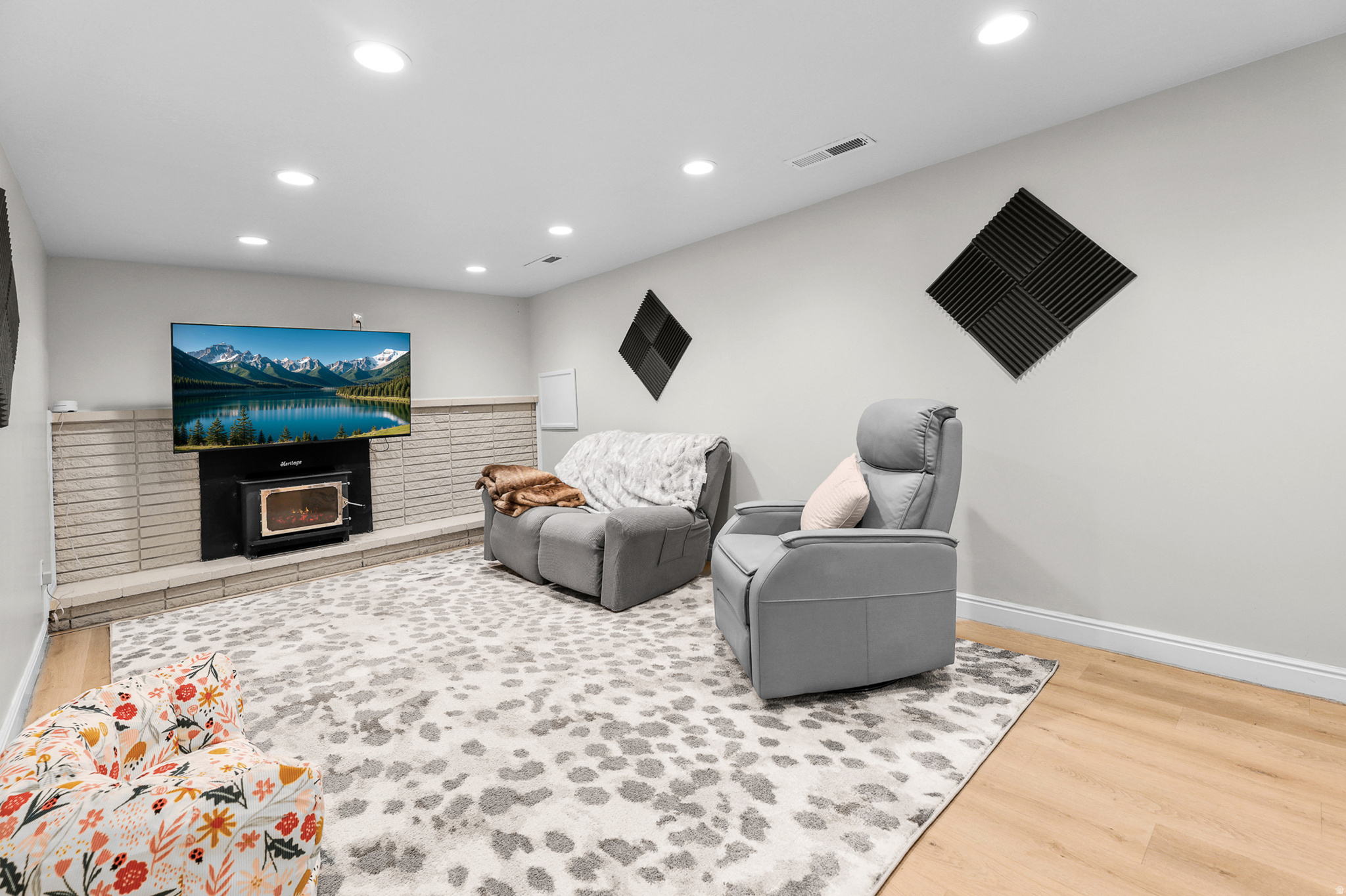 WHITE CITY NO 1 - Residential