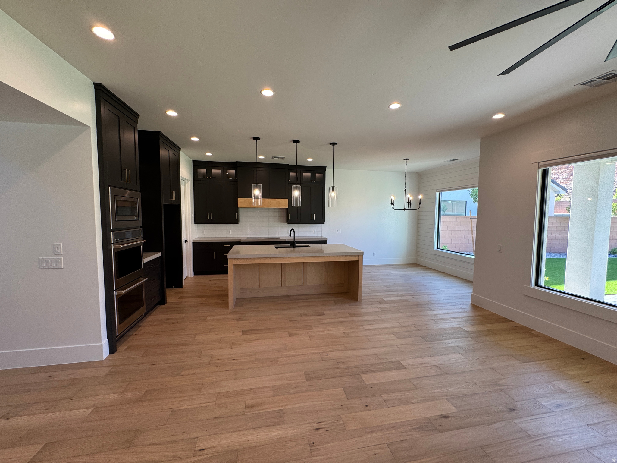 RED MESA @ SUNRISE VALLEY - Residential
