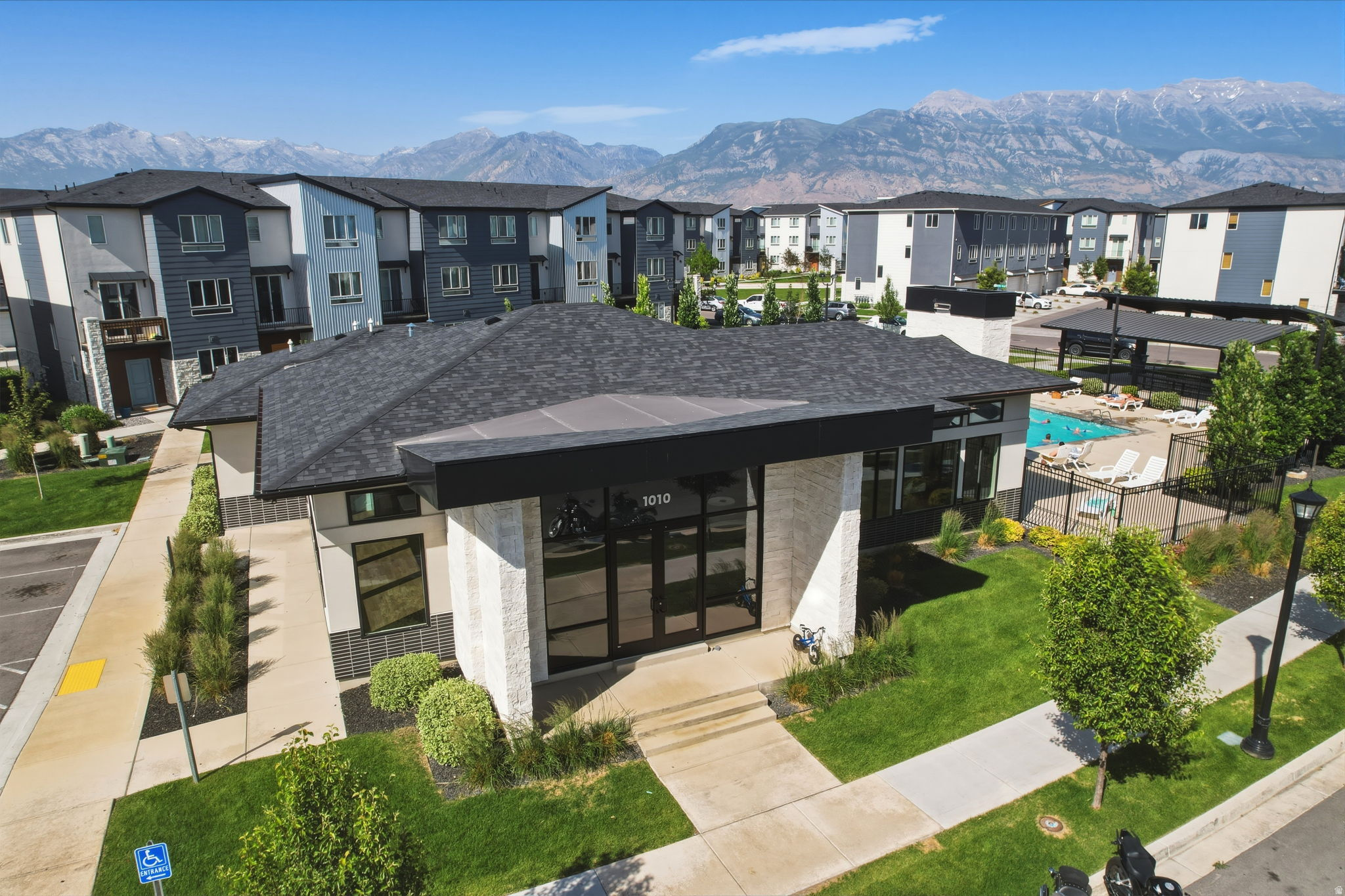 ROCKWELL RANCH - Residential