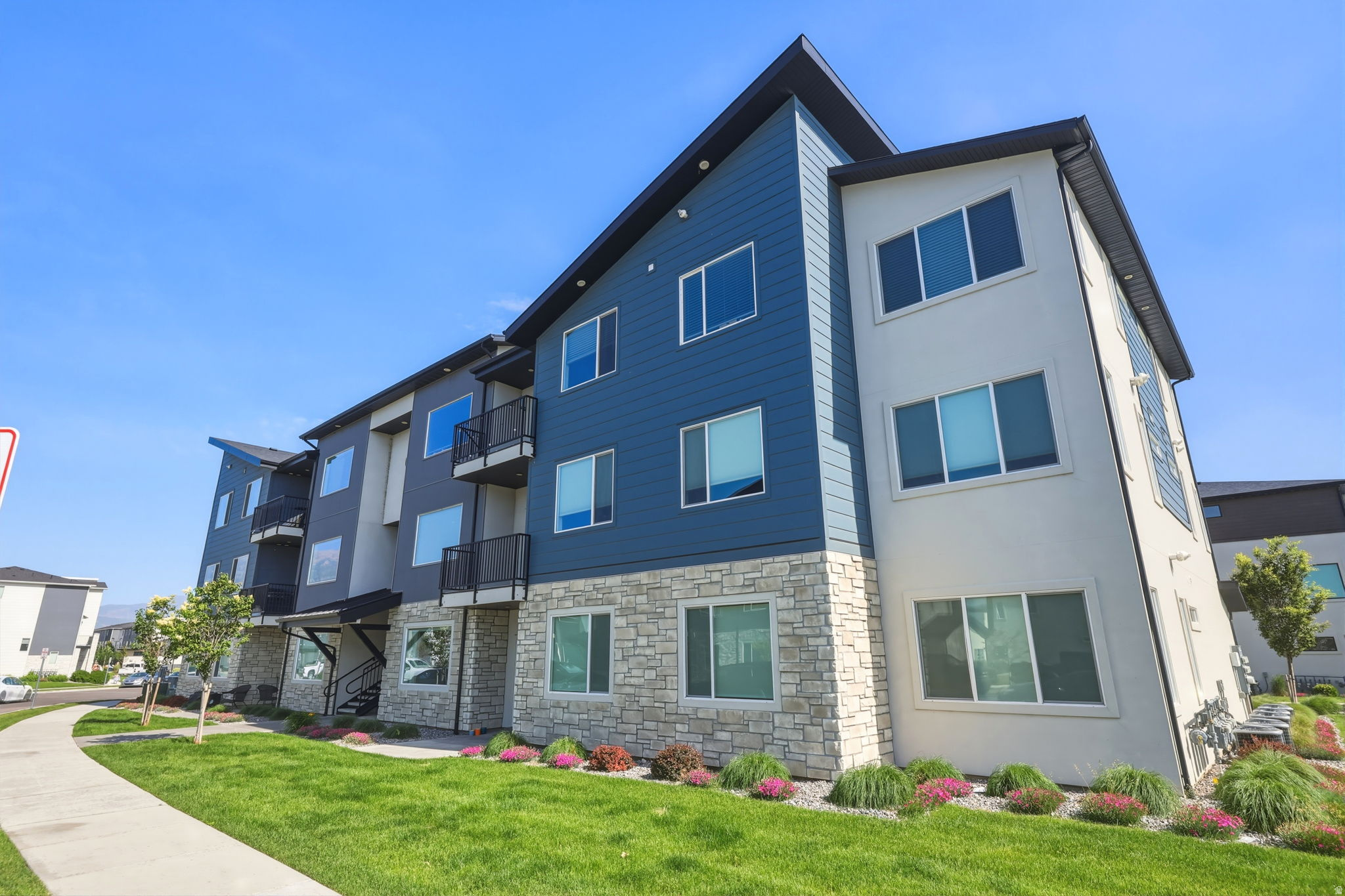 ROCKWELL RANCH - Residential