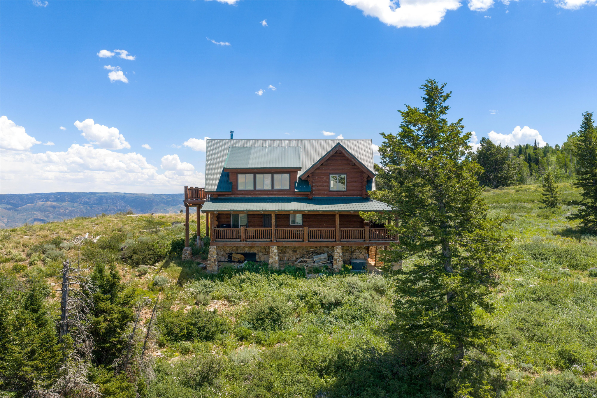 SCARE CANYON - Residential