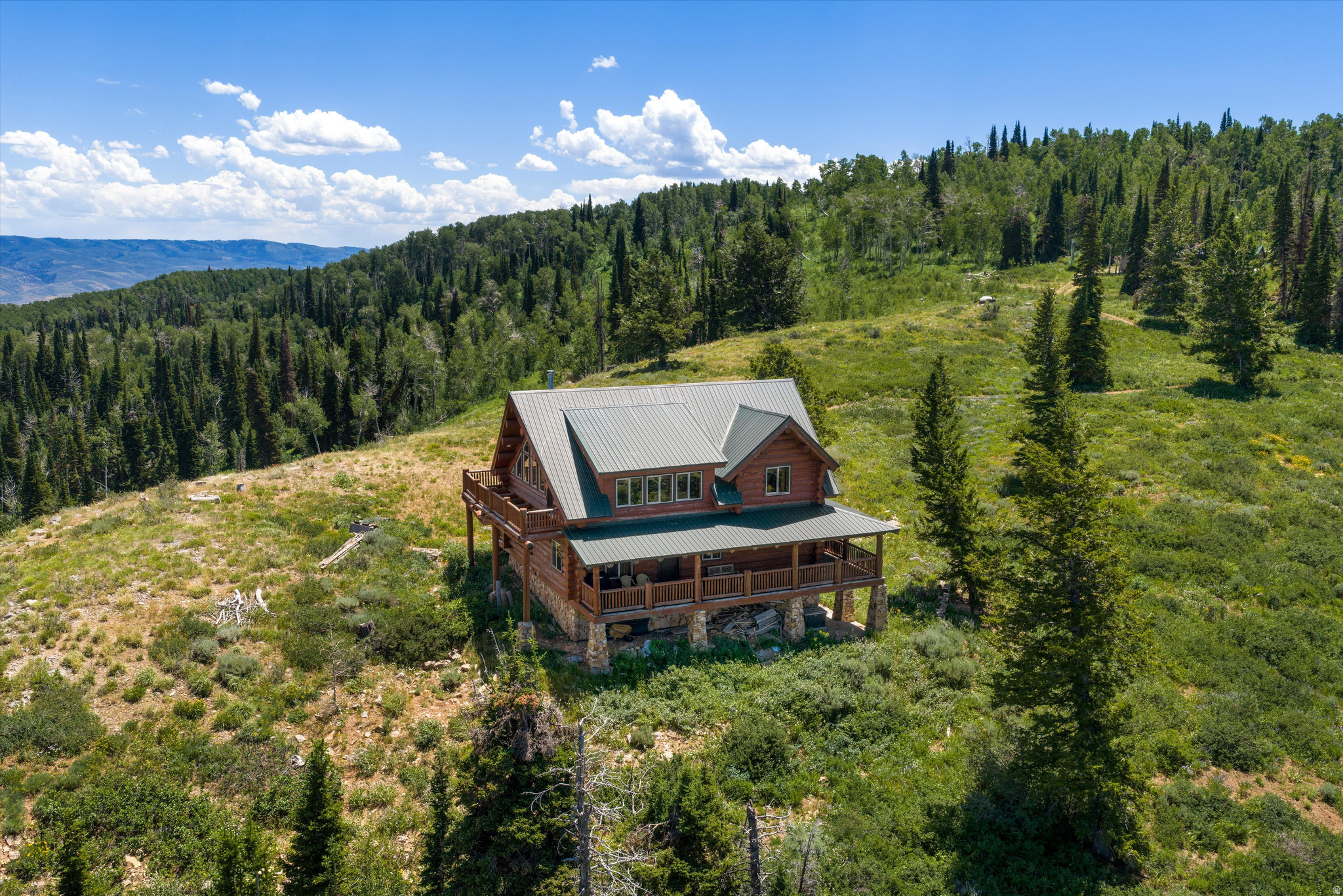 SCARE CANYON - Residential
