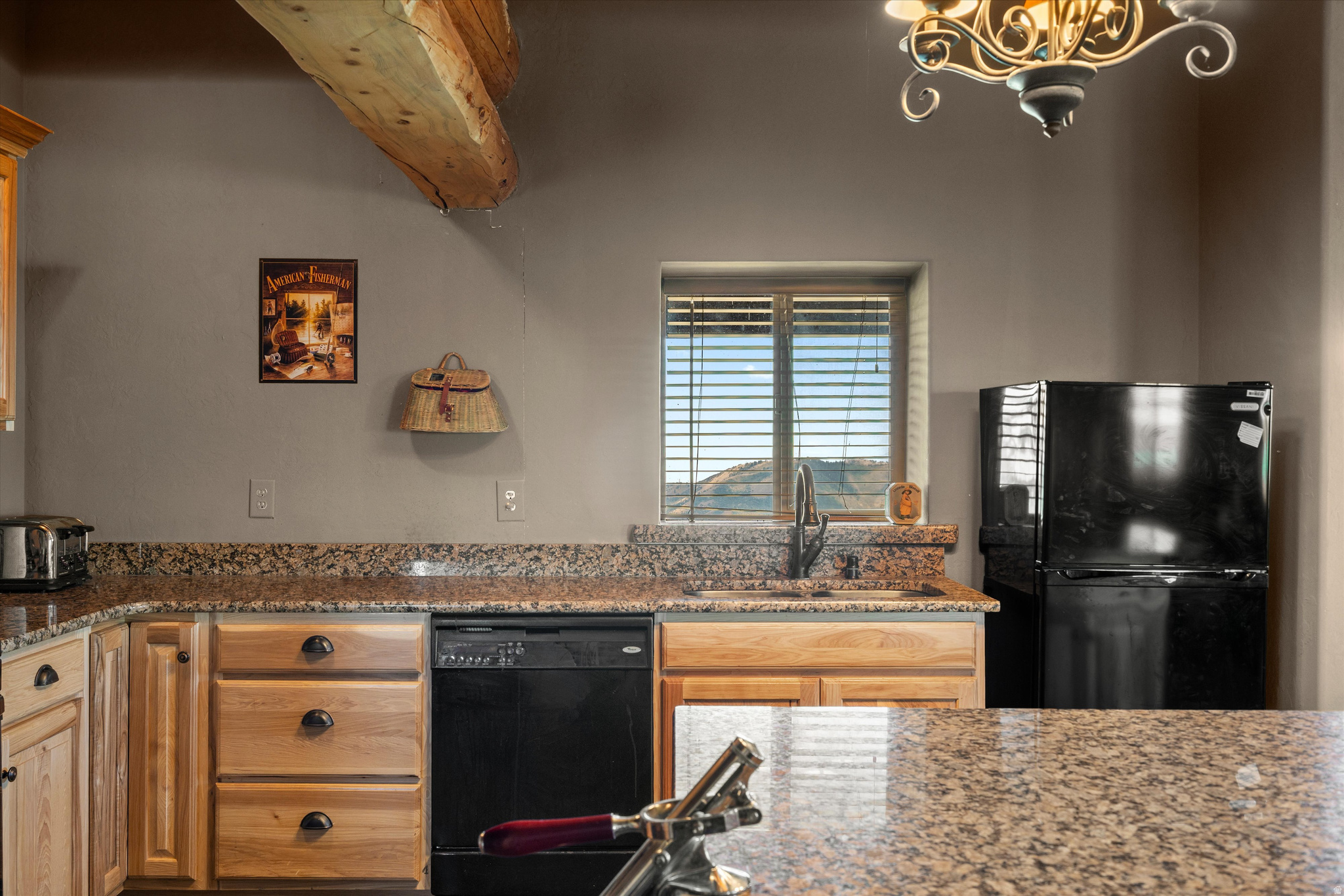 SCARE CANYON - Residential