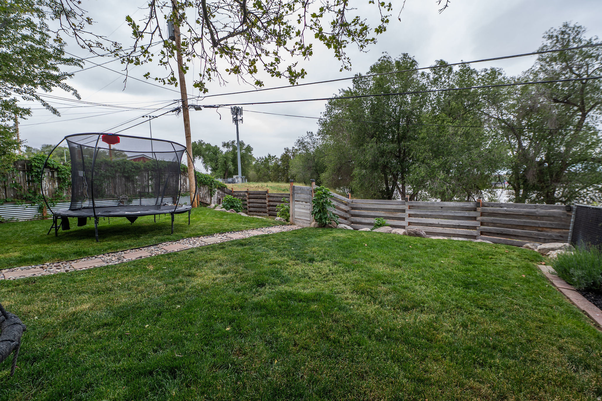 COUNTRY CLUB HEIGHTS - Residential