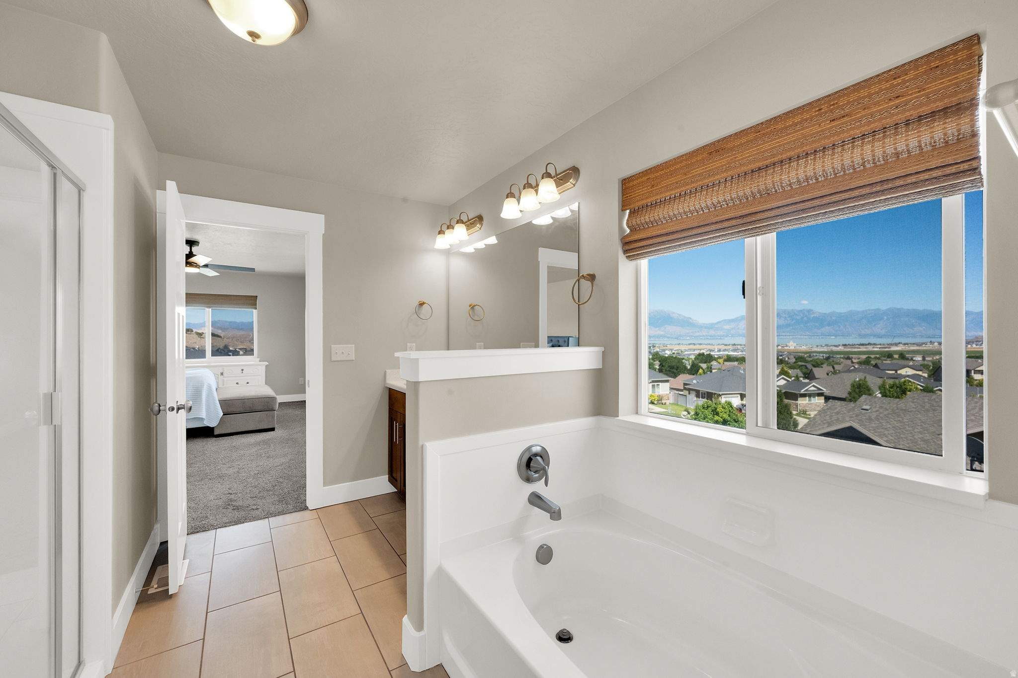 RIDGE - Residential