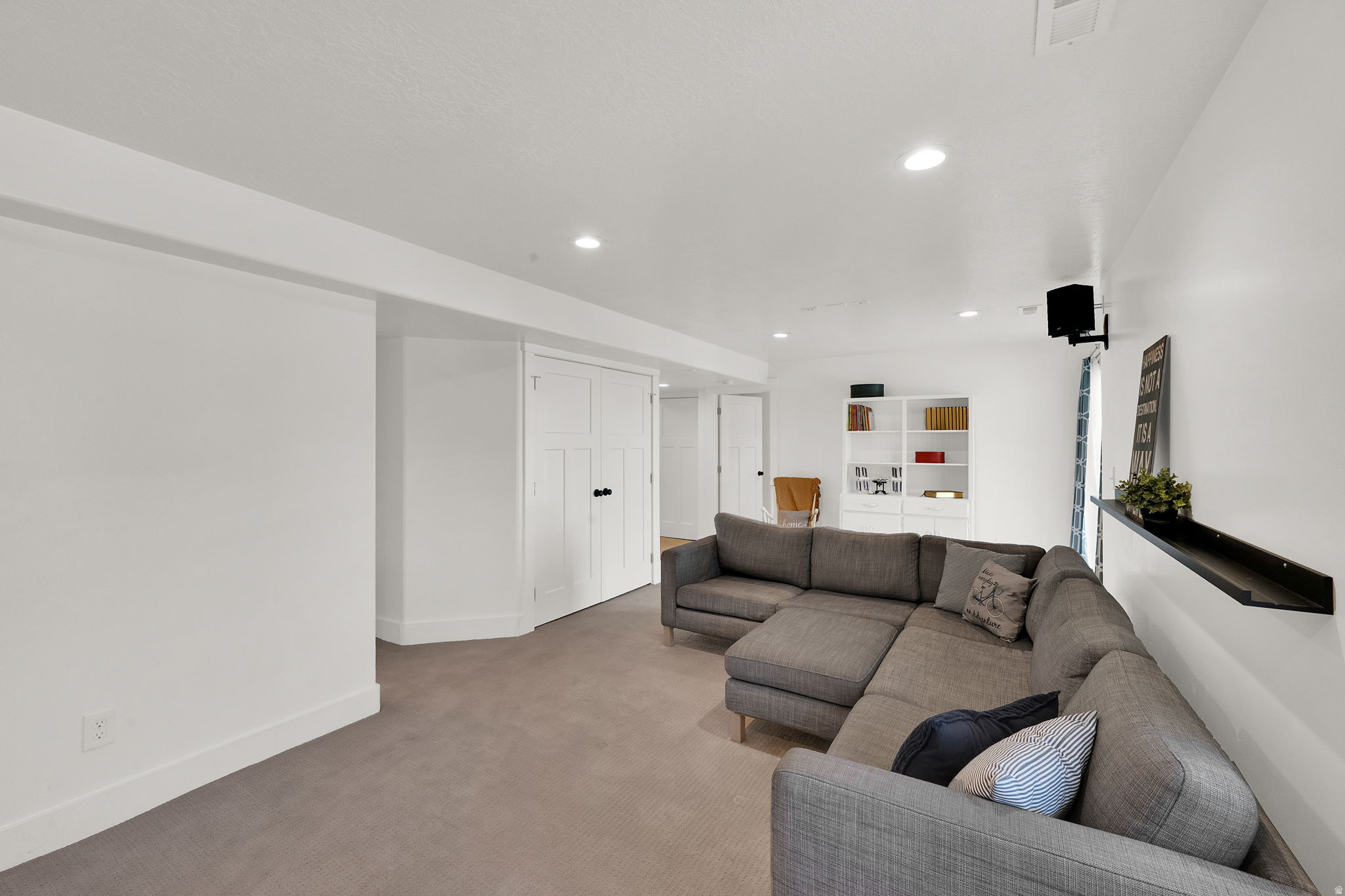RIDGE - Residential