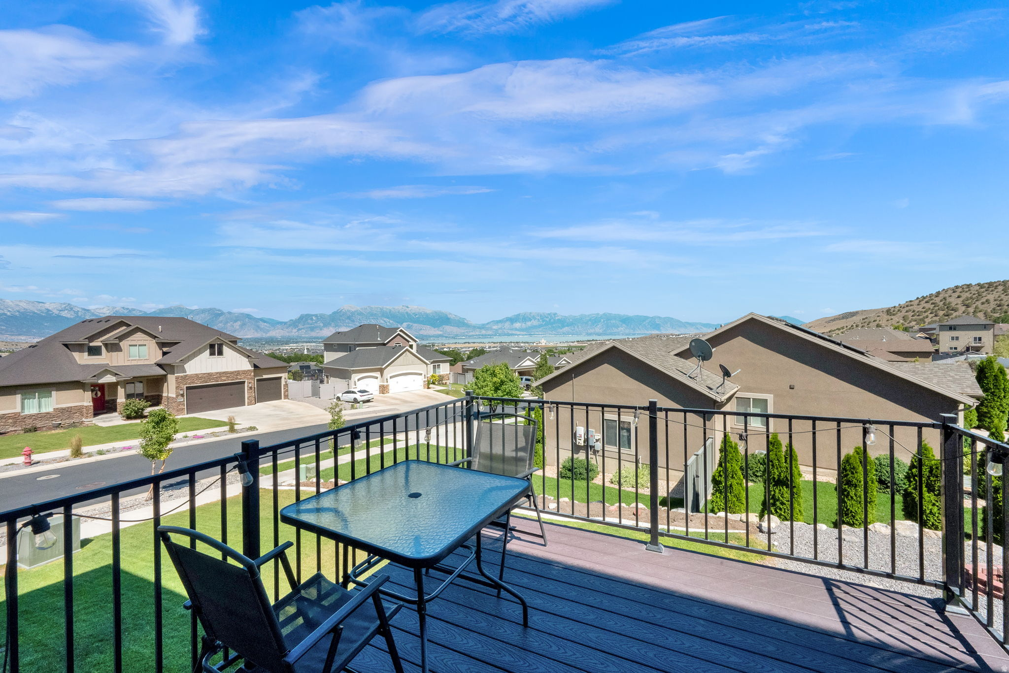 RIDGE - Residential
