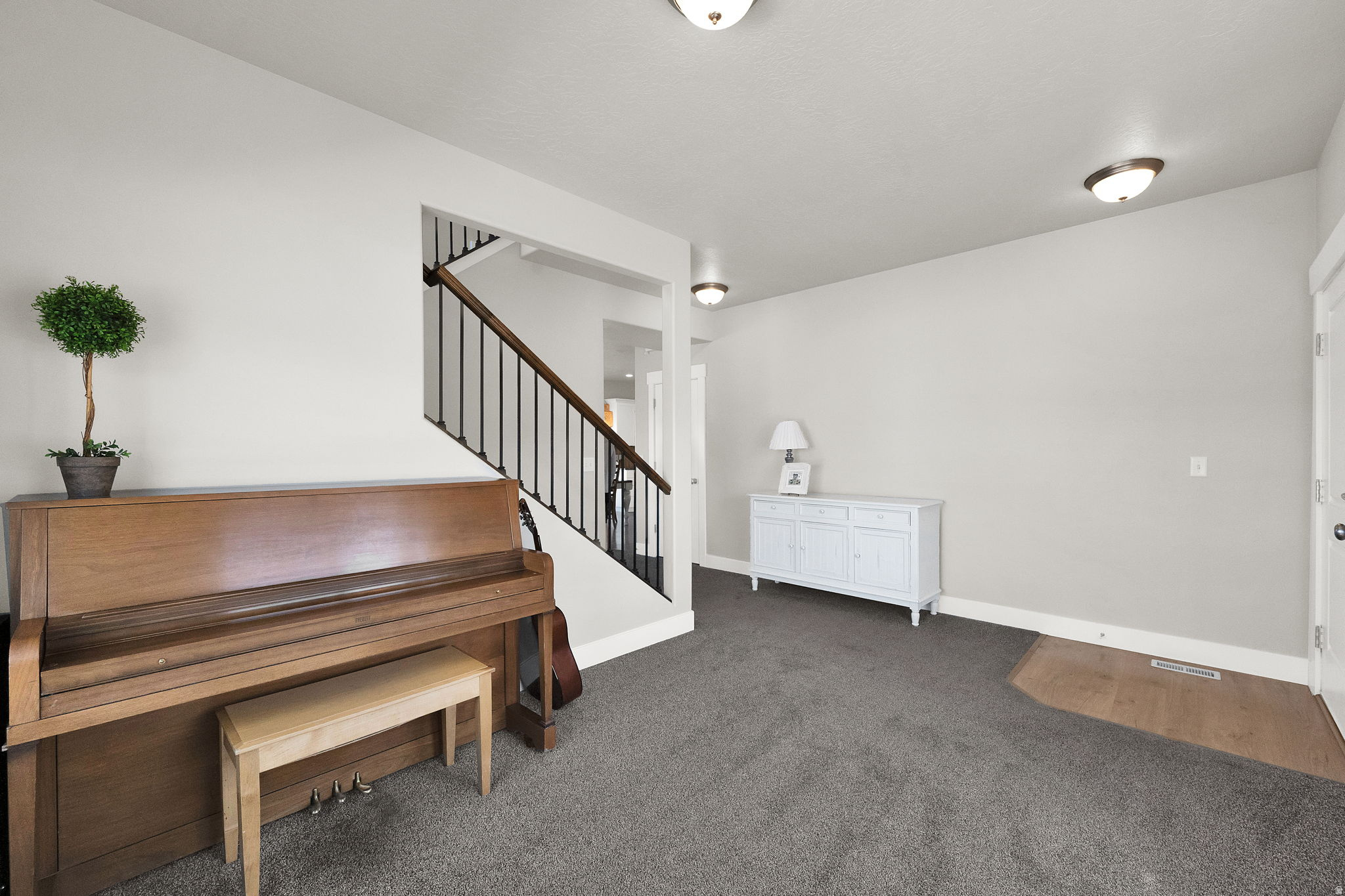 RIDGE - Residential