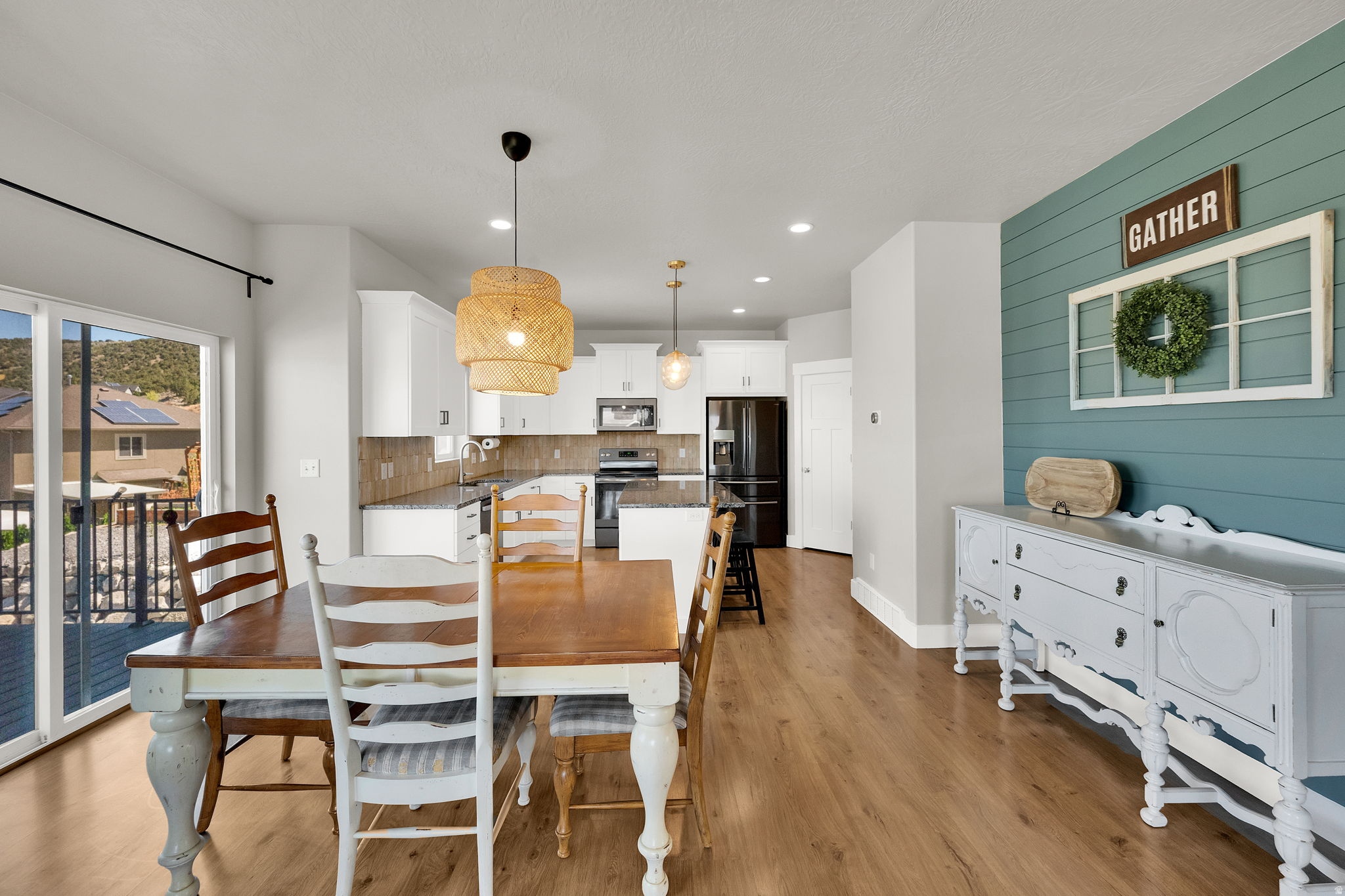 RIDGE - Residential