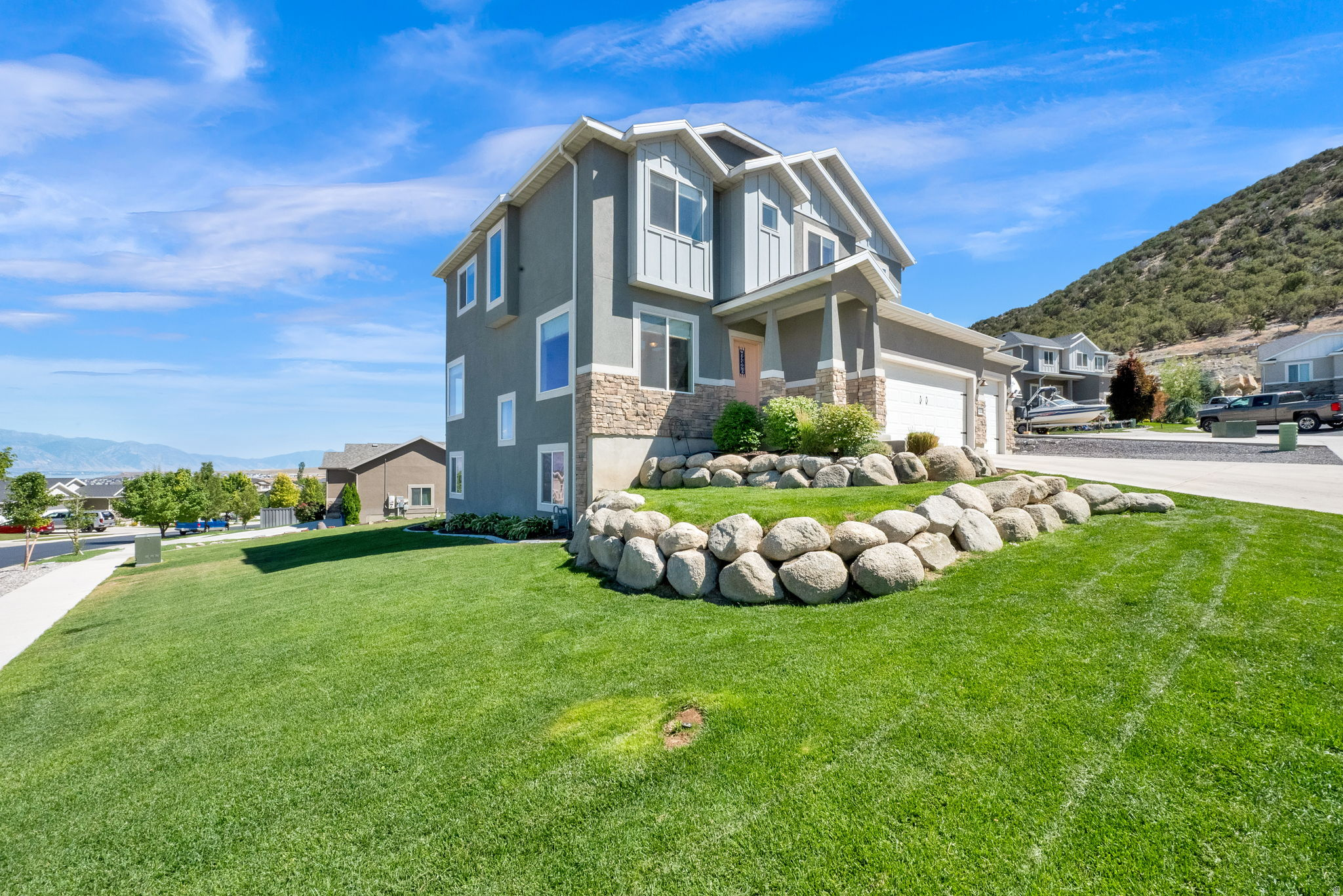 RIDGE - Residential