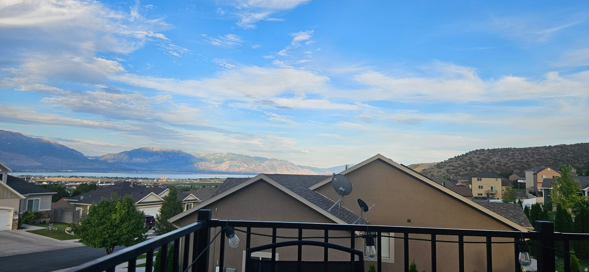 RIDGE - Residential