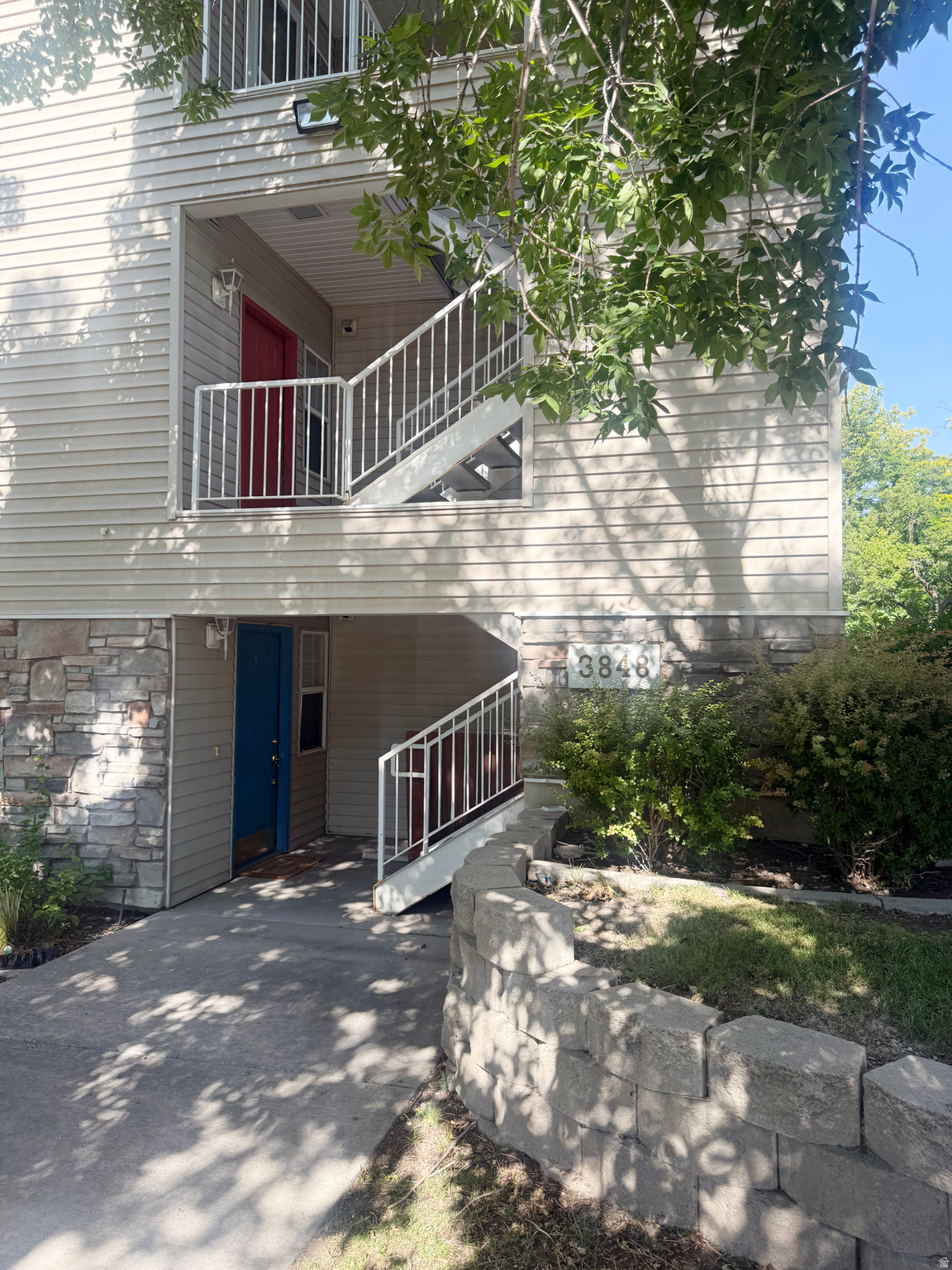RIVER RUN - Residential