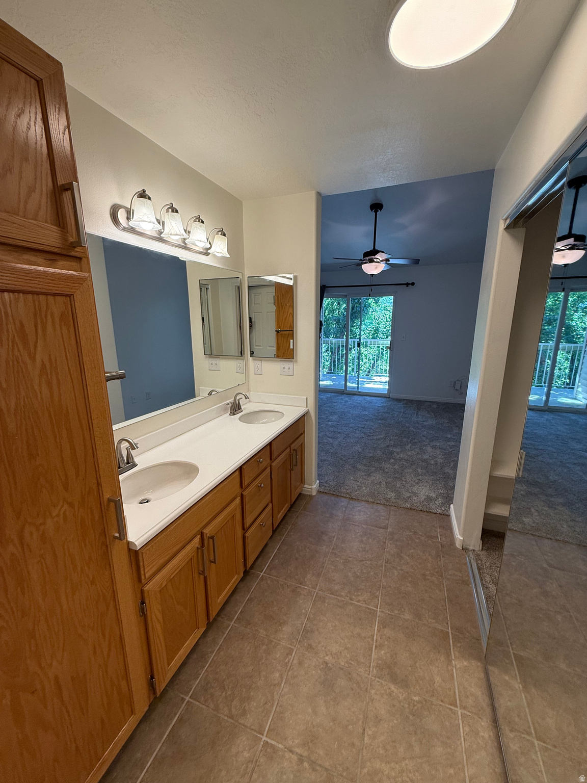 RIVER RUN - Residential