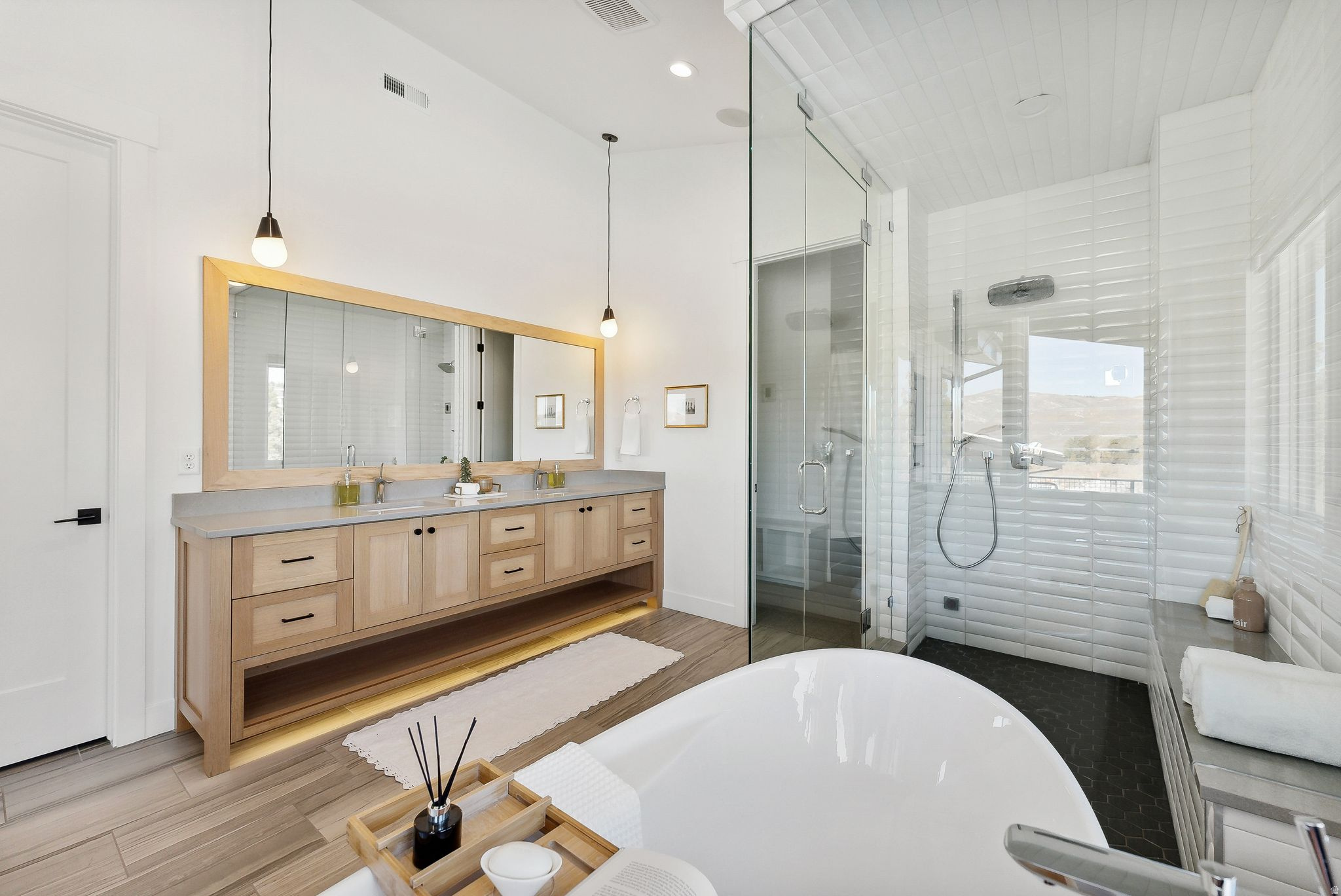 DISCOVERY RIDGE PHASE 2 SUBDIVISION - Residential
