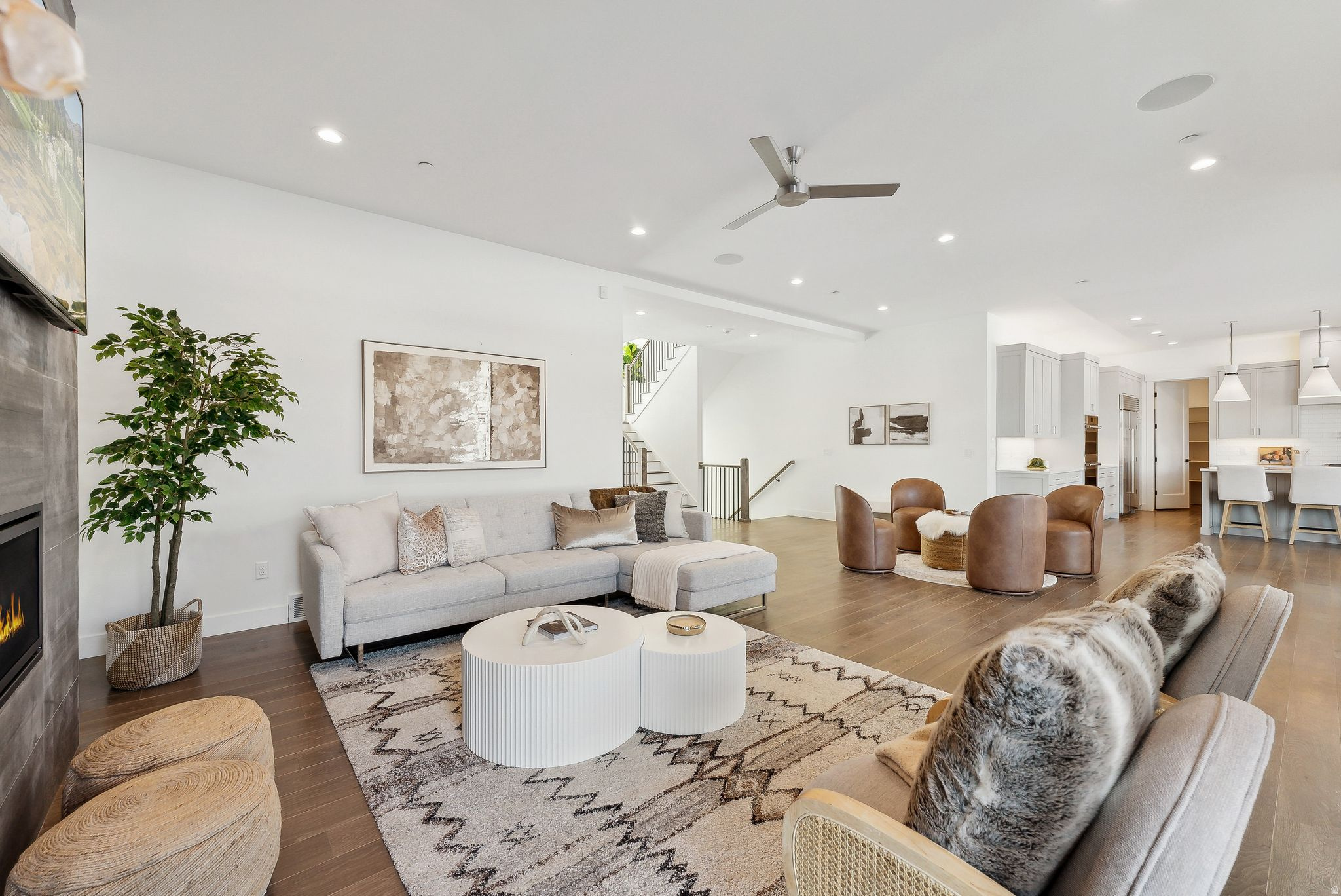 DISCOVERY RIDGE PHASE 2 SUBDIVISION - Residential