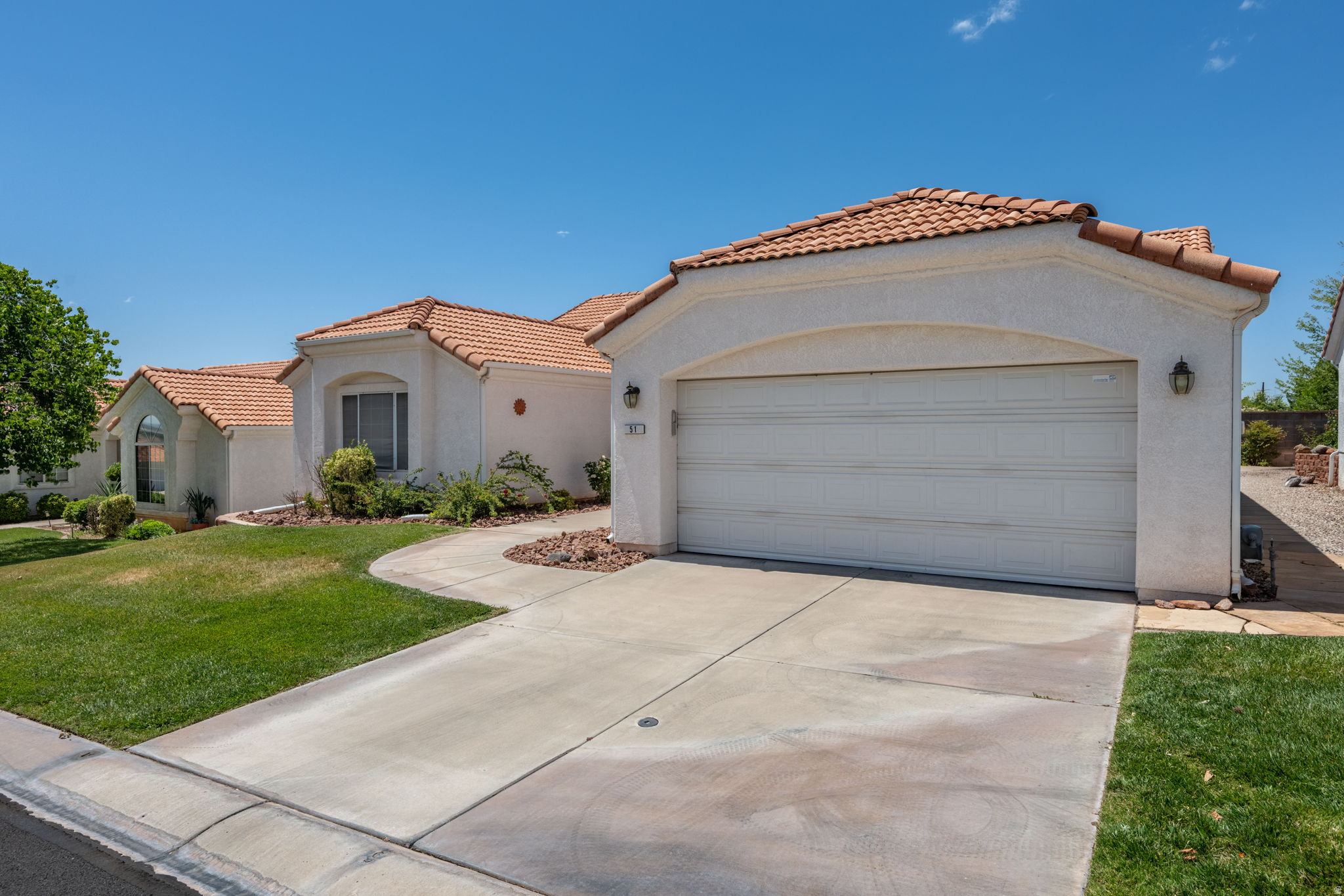 VISTA DEL SOL - Residential