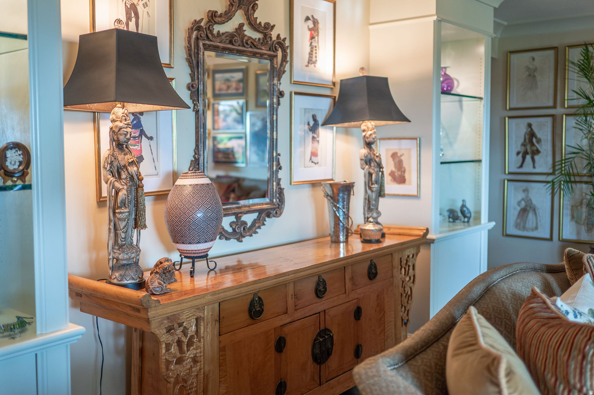 OAKCREST GARDENS - Residential