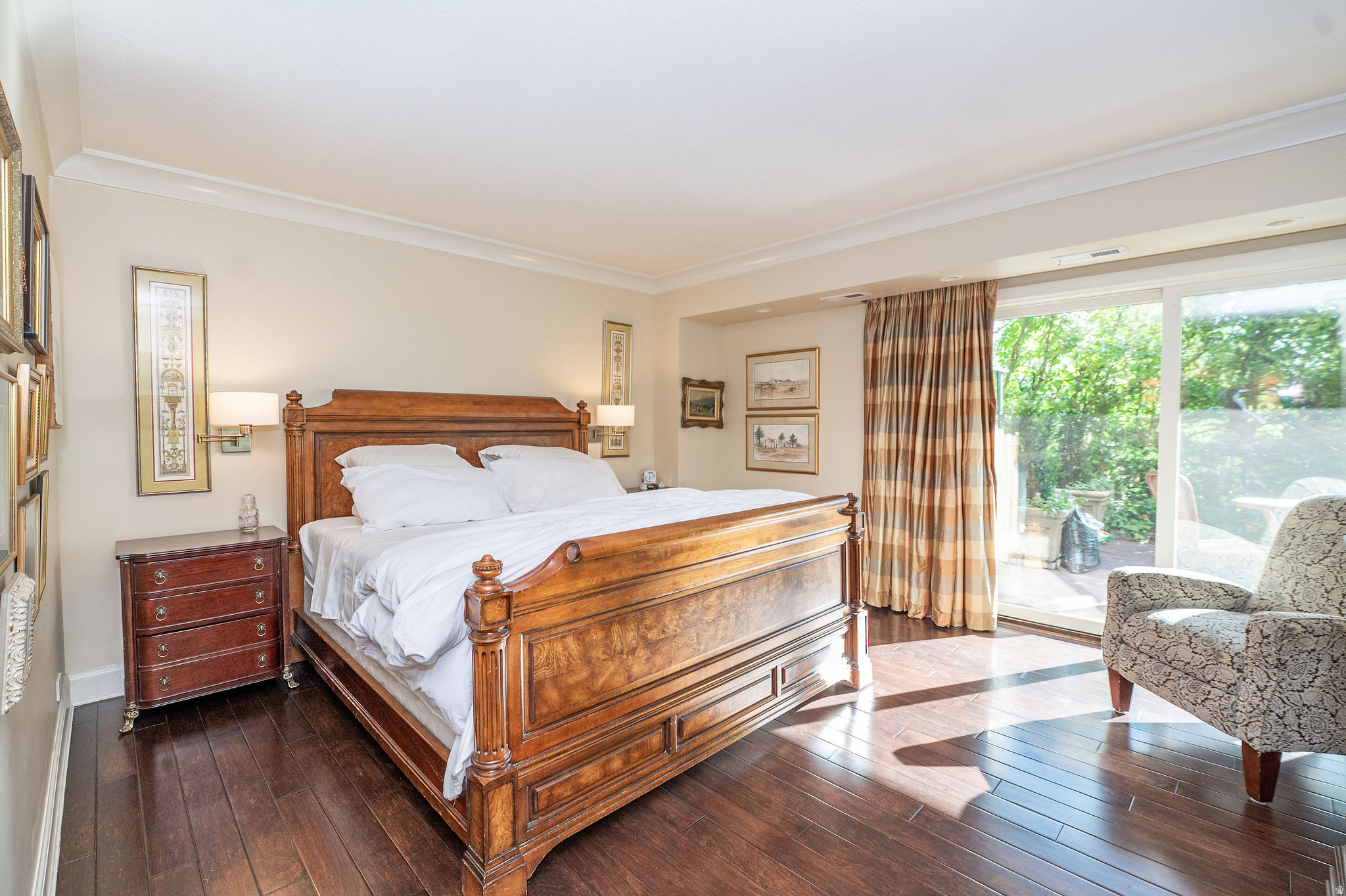 OAKCREST GARDENS - Residential