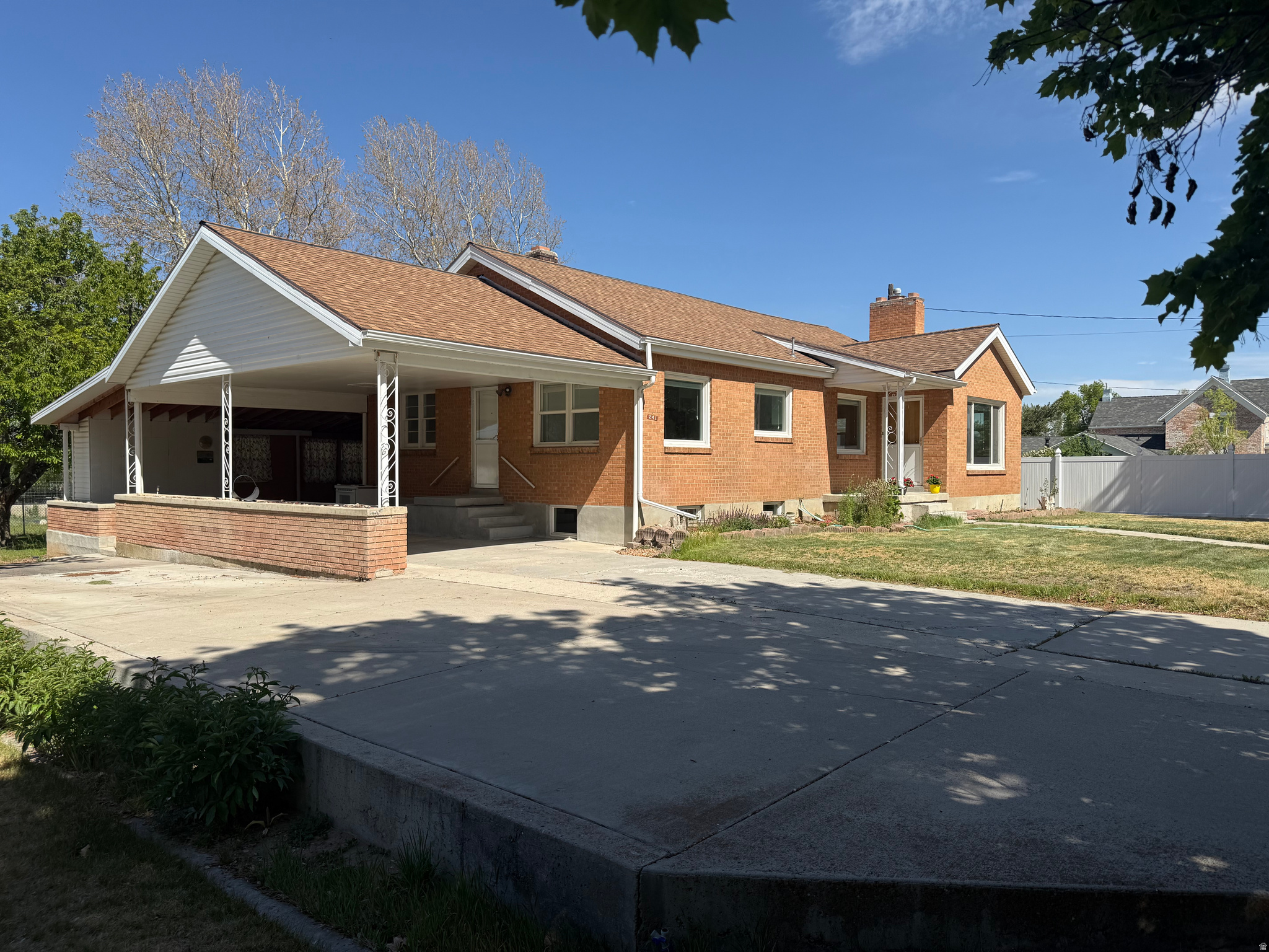 YOUNG PROPERTY - Residential