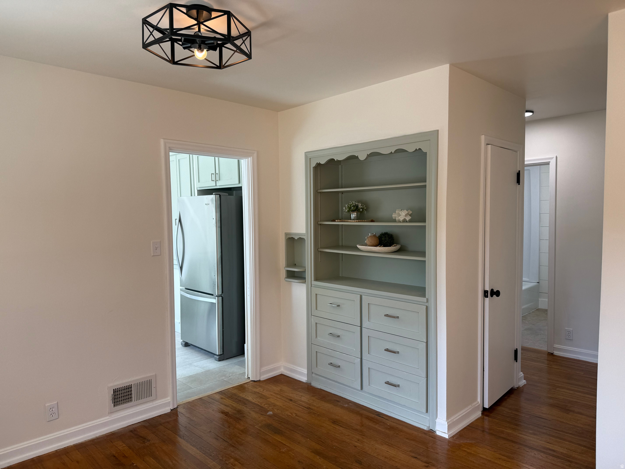 YOUNG PROPERTY - Residential