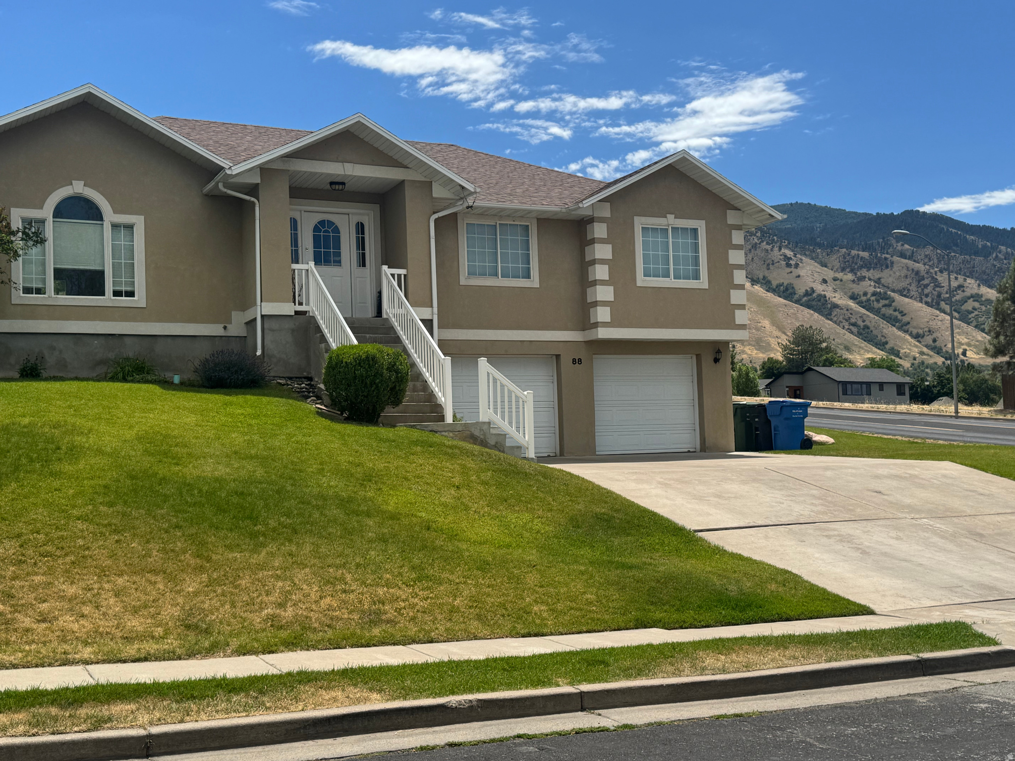 CLIFFSIDE - Residential