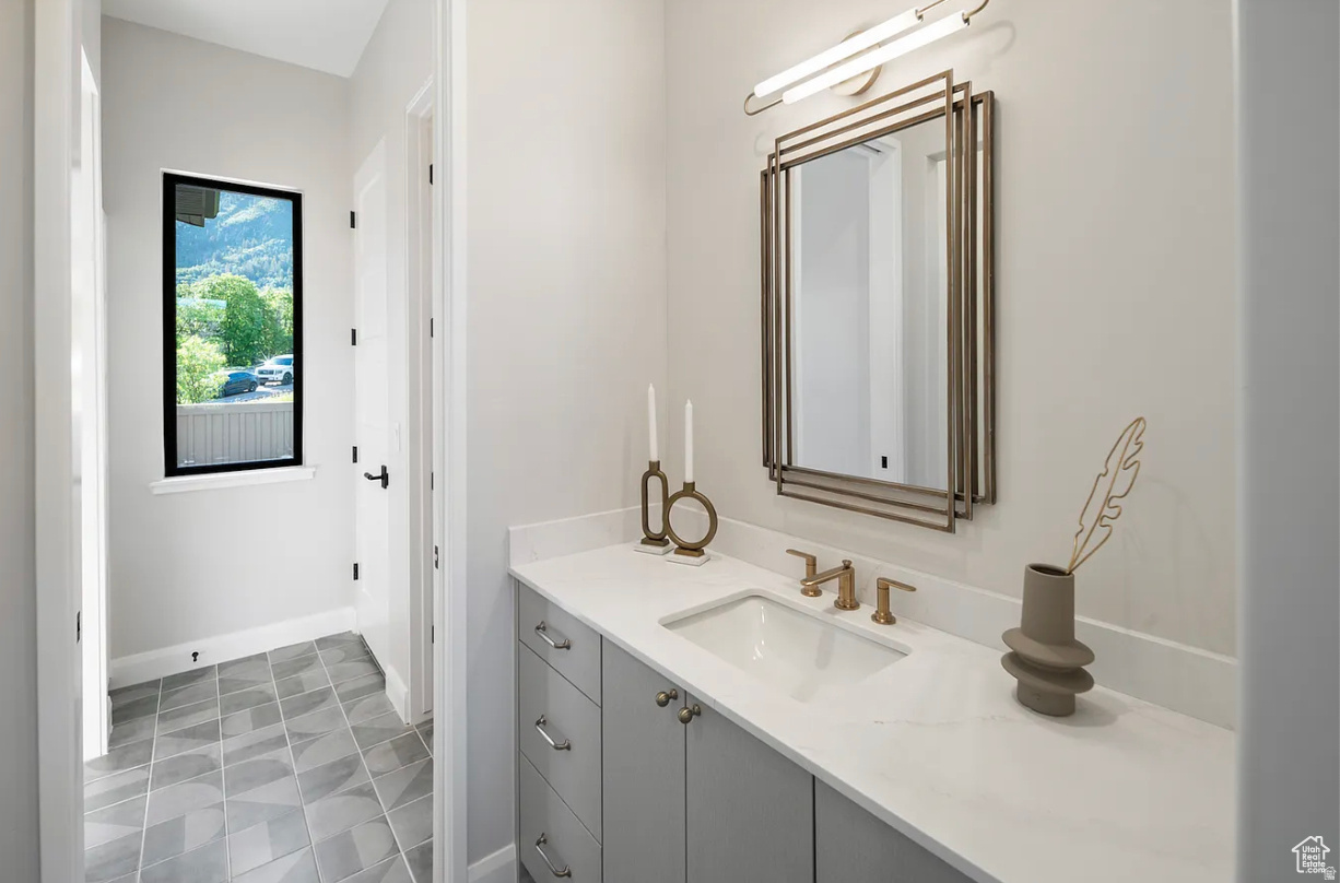 SUMMIT CREEK - Residential