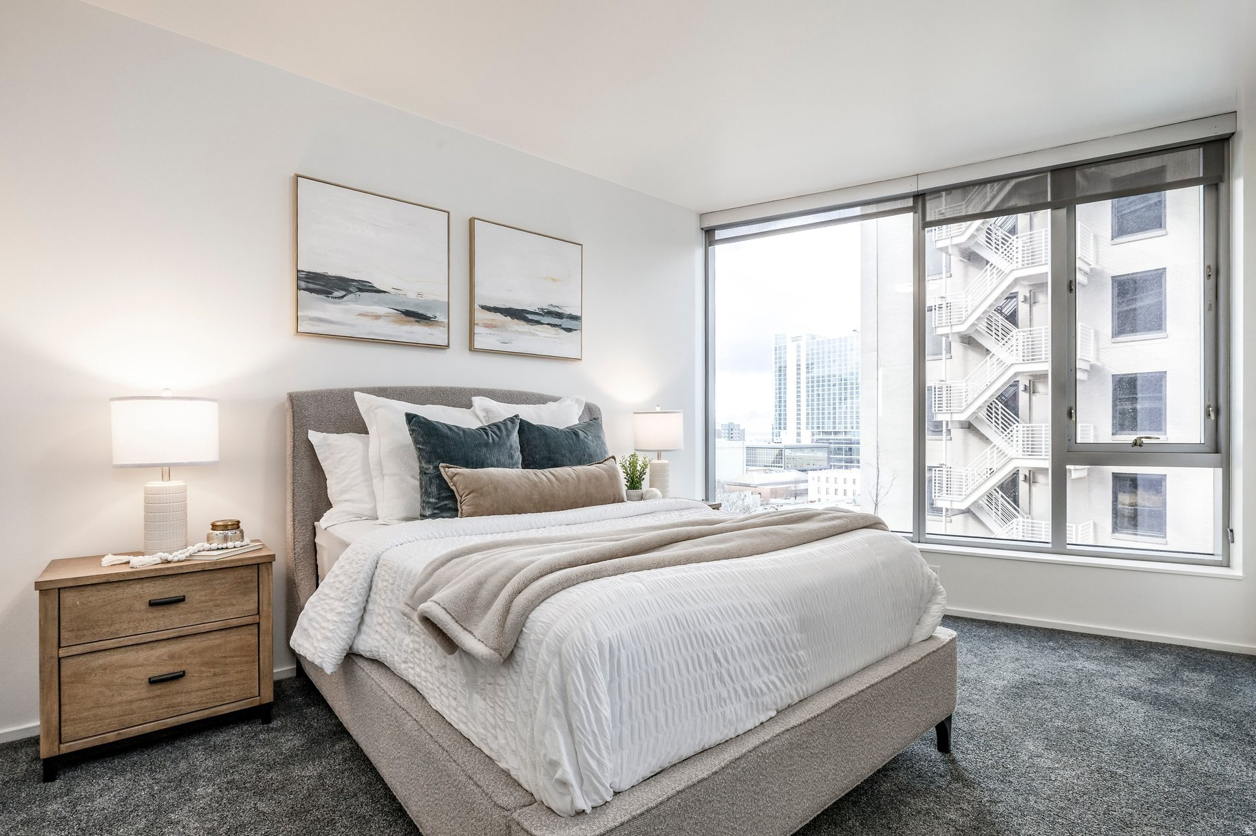 THE REGENT - Residential