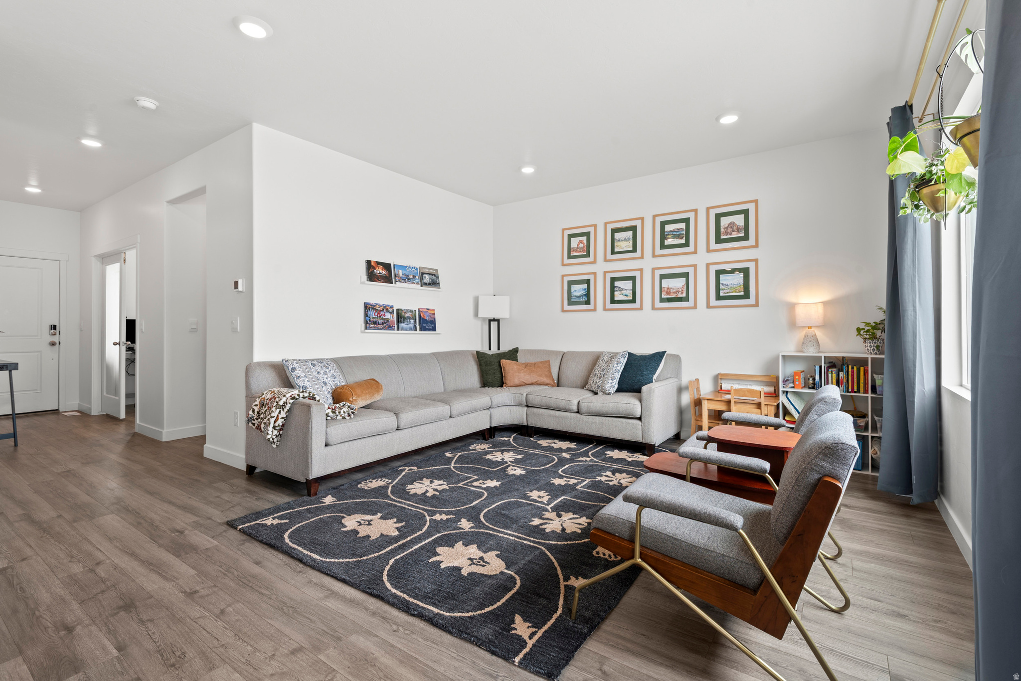 LEXINGTON GREENS - Residential
