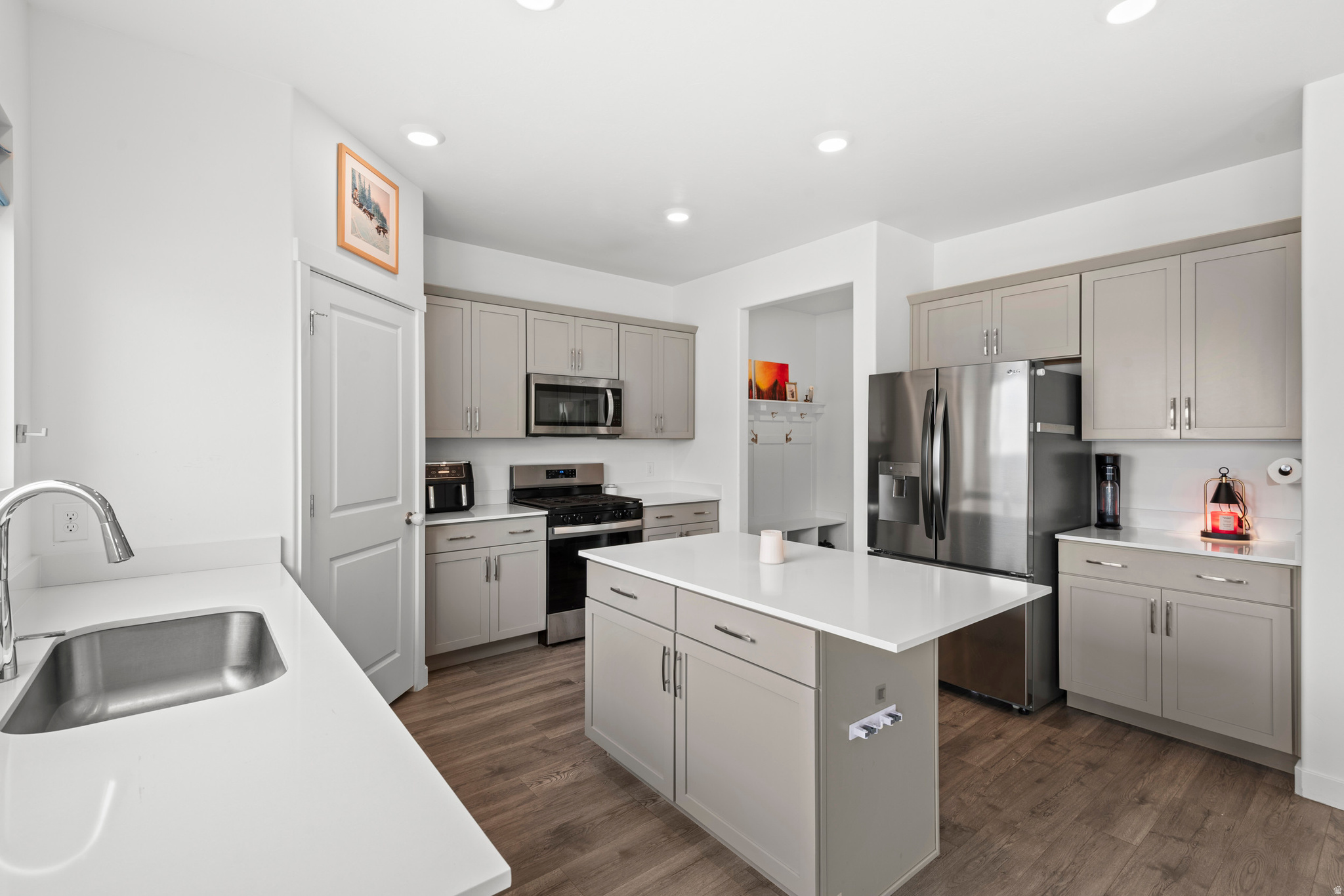 LEXINGTON GREENS - Residential