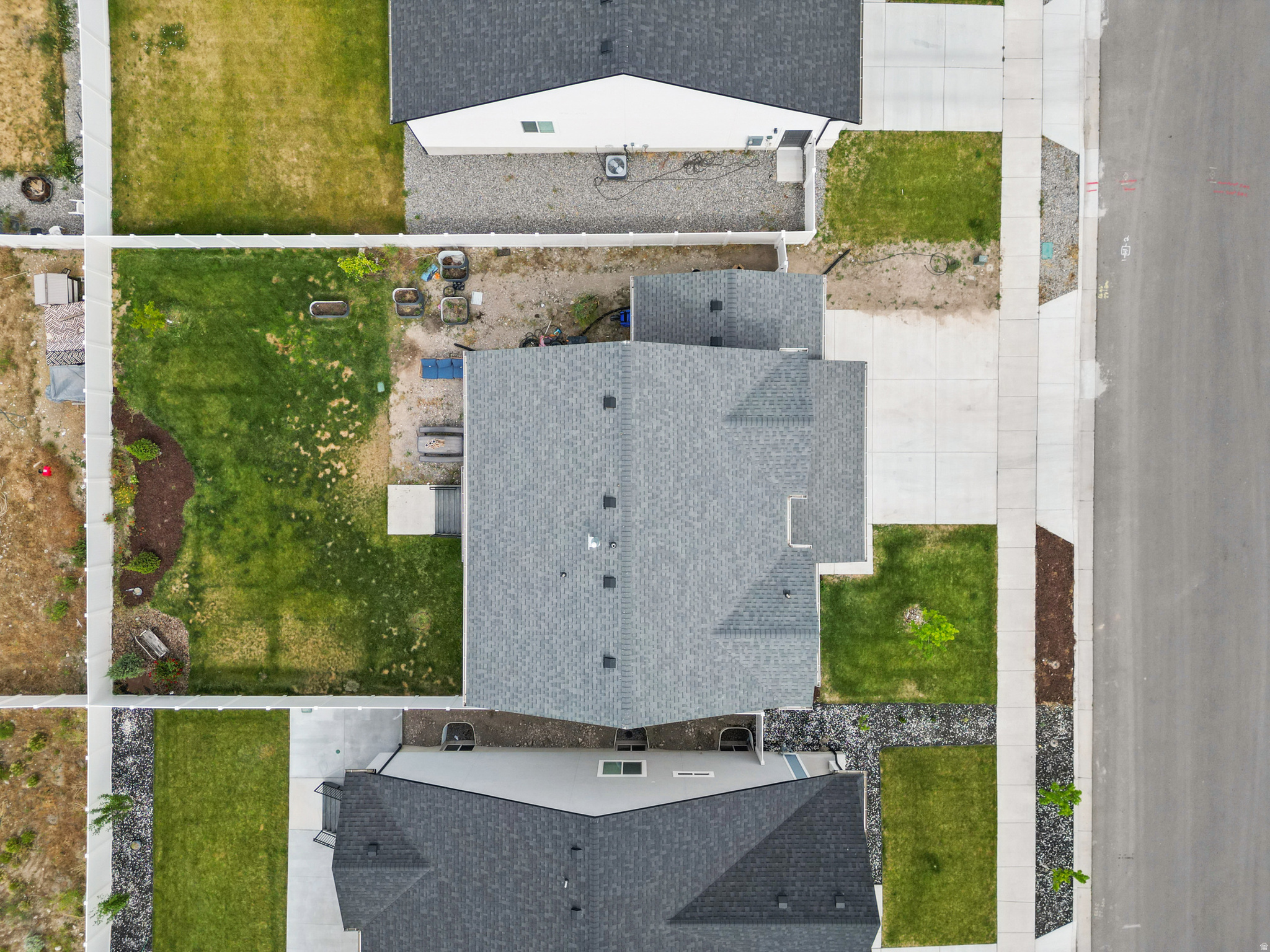 LEXINGTON GREENS - Residential