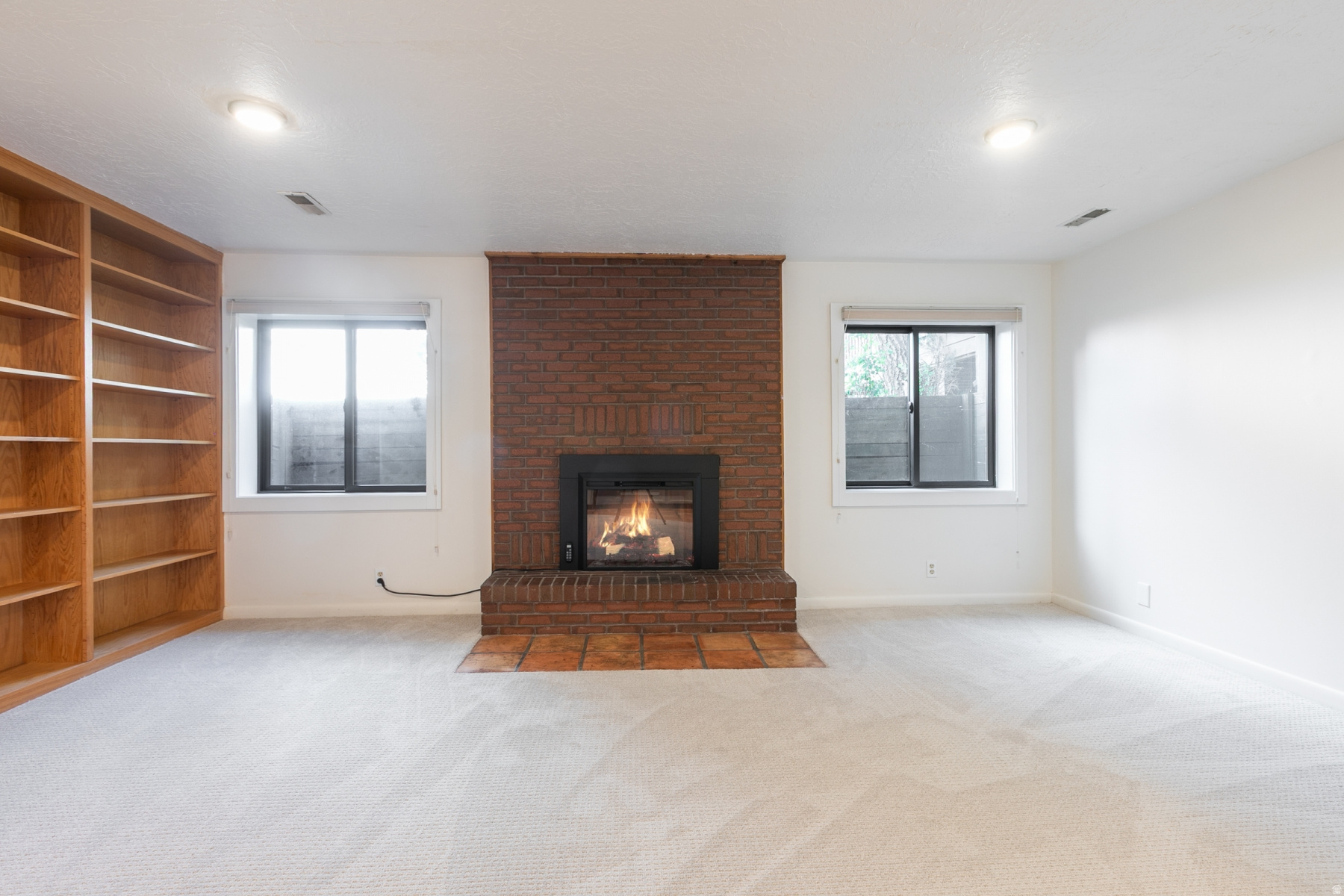 PARK WEST VILLAGE SUB - Residential Lease