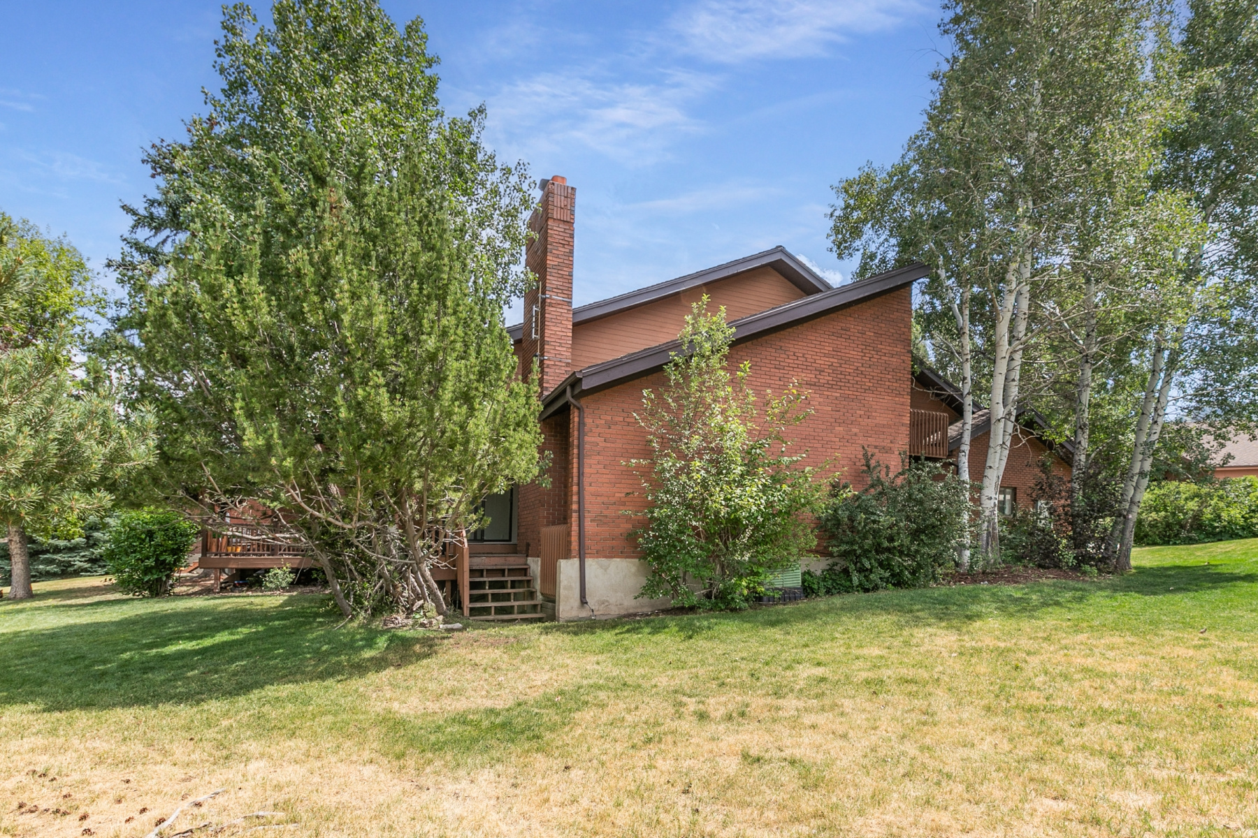 PARK WEST VILLAGE SUB - Residential Lease